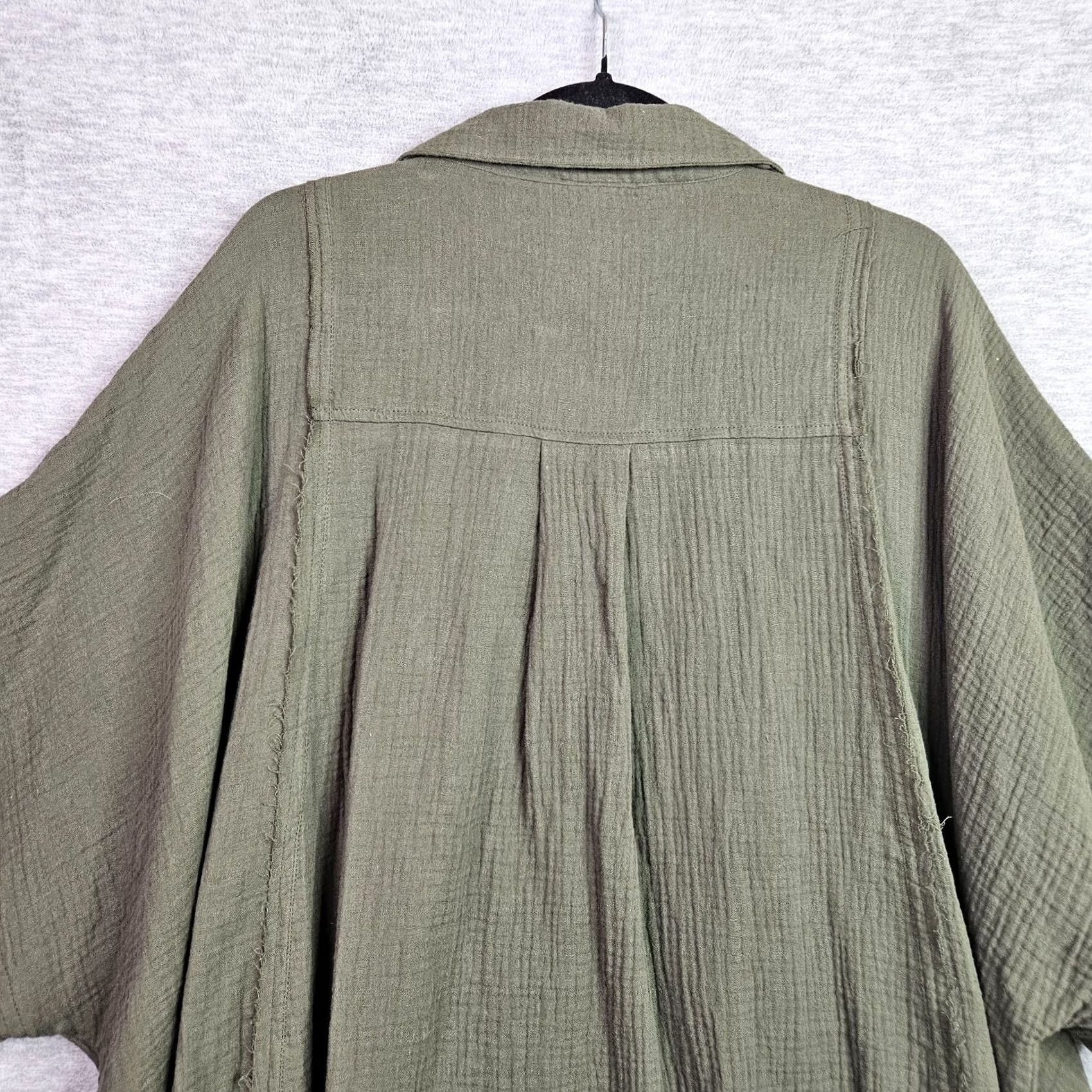Torrid Torrid Plus Blouse Shirt Olive Green Button Cotton Blend V-Neck Short Sleeve 22W Womens Size 3XL / US 20-22 - 6 Thumbnail