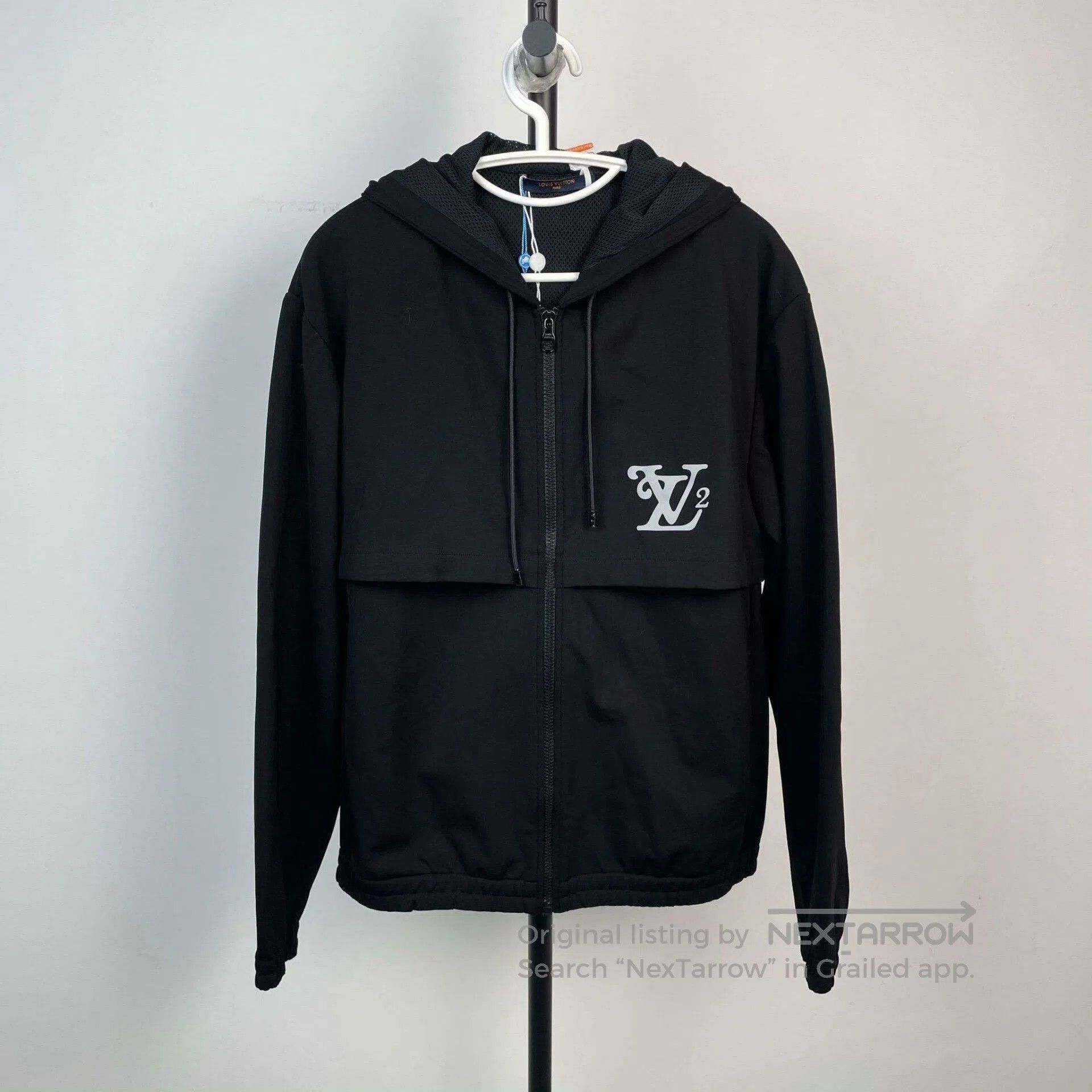 Louis Vuitton Louis Vuitton Black Hooded Logo Jacket. Size US M / EU 48-50 / 2 - 1 Thumbnail