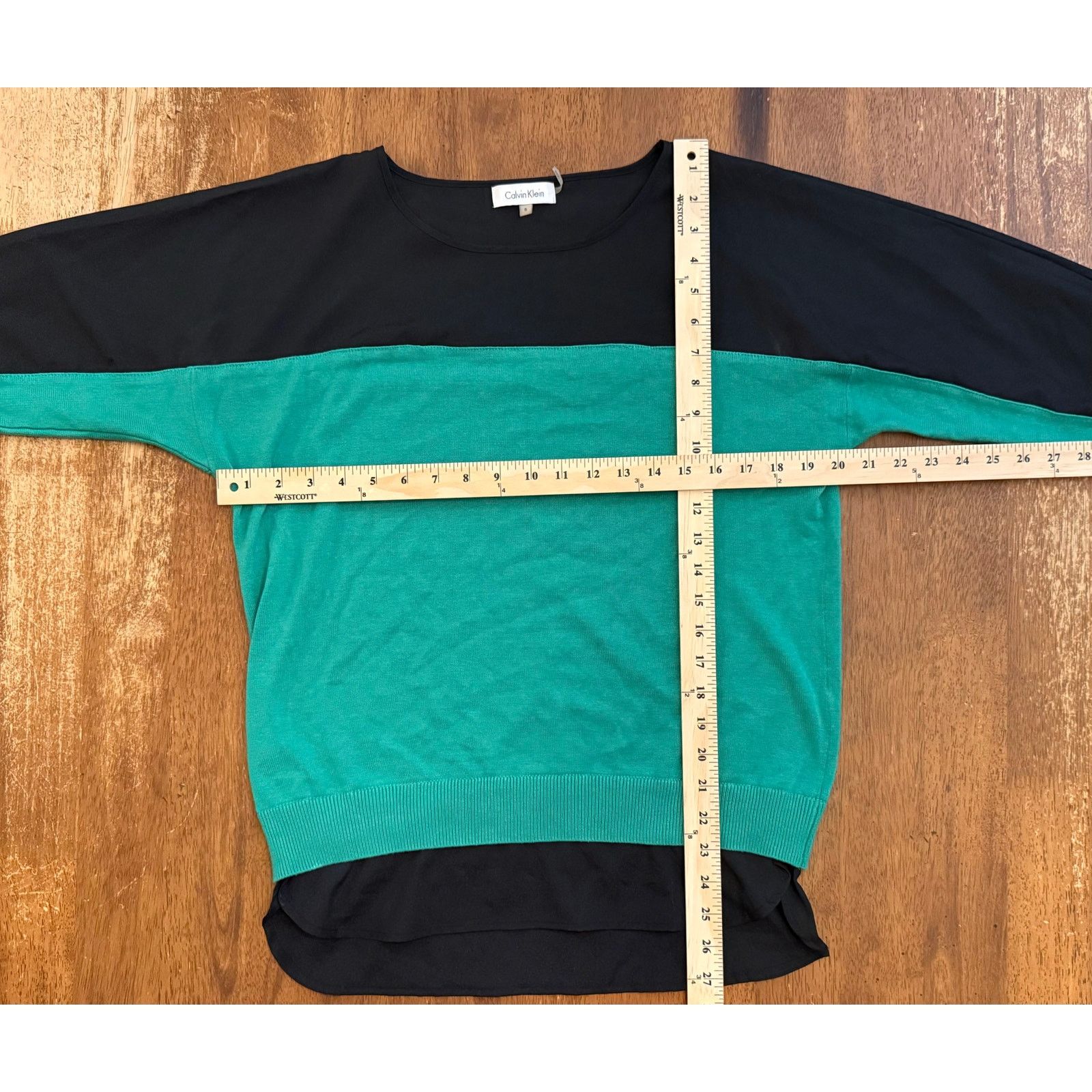Calvin Klein EUC Calvin Klein Navy Green Colorblock Sweater Size Small Size S / US 4 / IT 40 - 4 Thumbnail