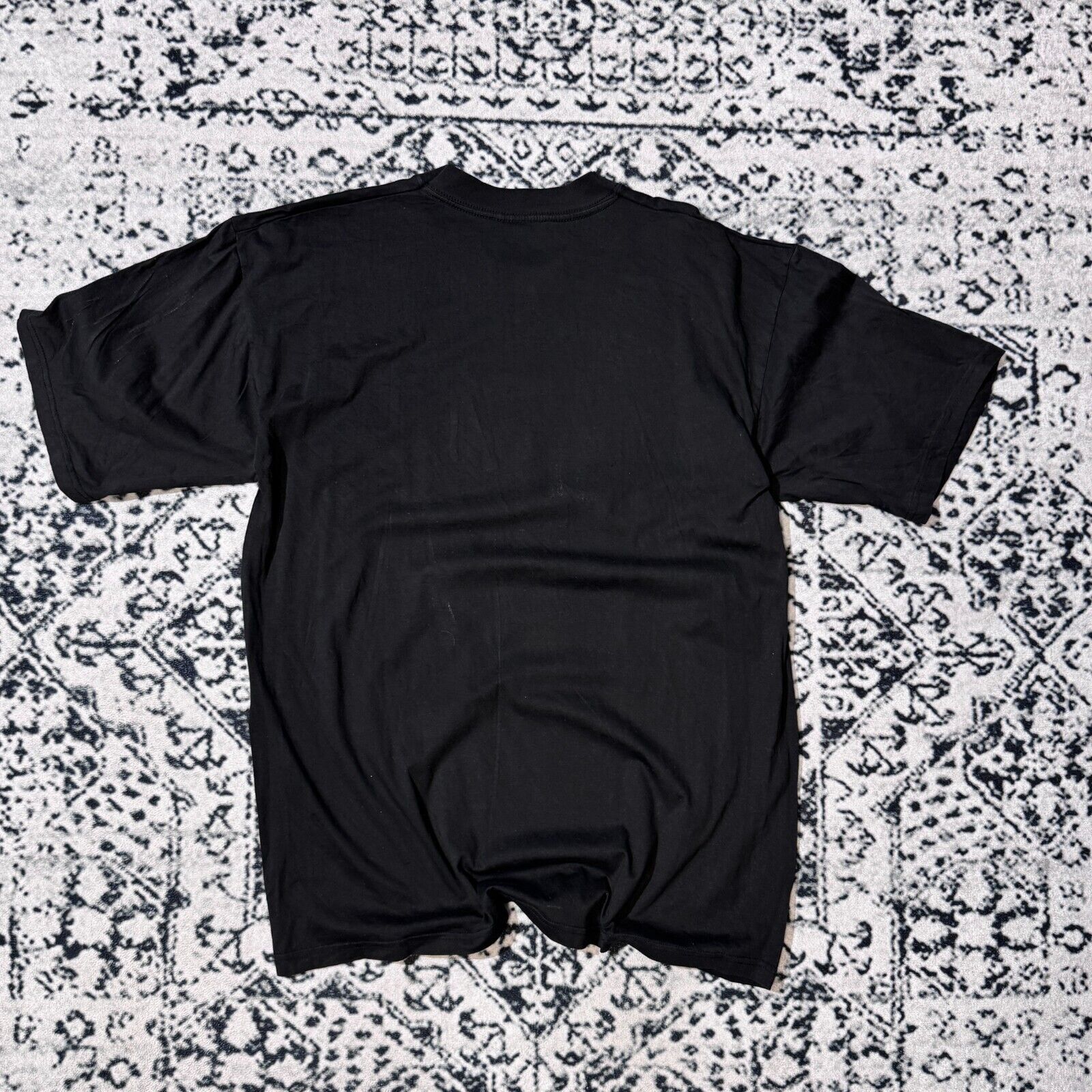 Vintage Vintage Black Cotton T-Shirt Size L The Beatles Y2K 1990 Size US L / EU 52-54 / 3 - 10 Thumbnail