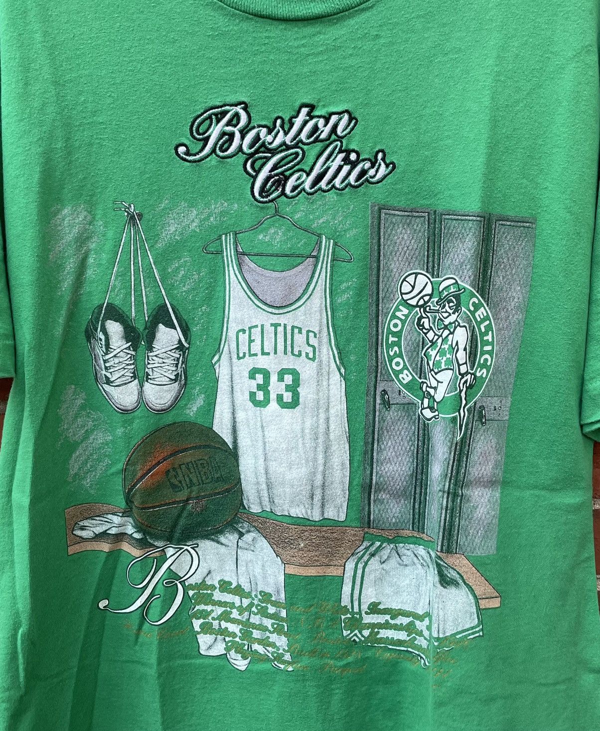 Nutmeg 90s Nutmeg Celtics NBA Locker Room Bird Home Court T Shirt Size US XL / EU 56 / 4 - 4 Thumbnail