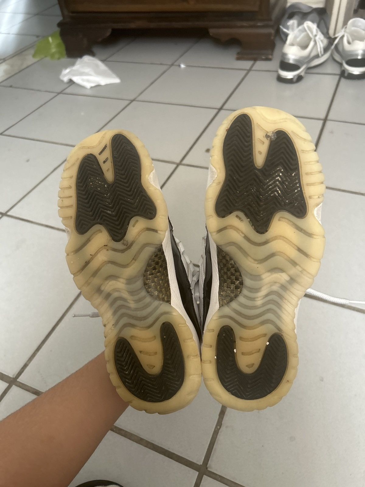 Jordan Brand Jordan 11 gratitude size 7 Used with Og box Size US 7 / EU 40 - 5 Thumbnail