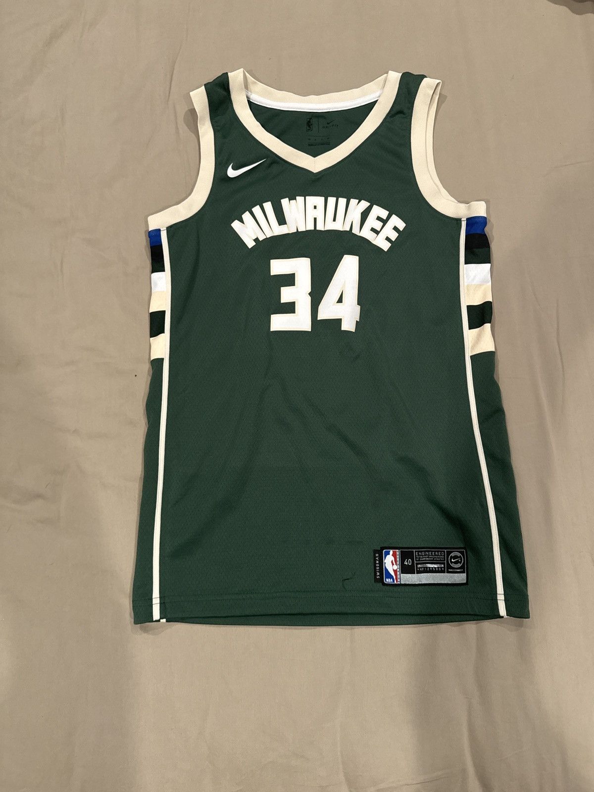 NBA × Nike Giannis Antetokounmpo Jersey Size US S / EU 44-46 / 1 - 1 Thumbnail
