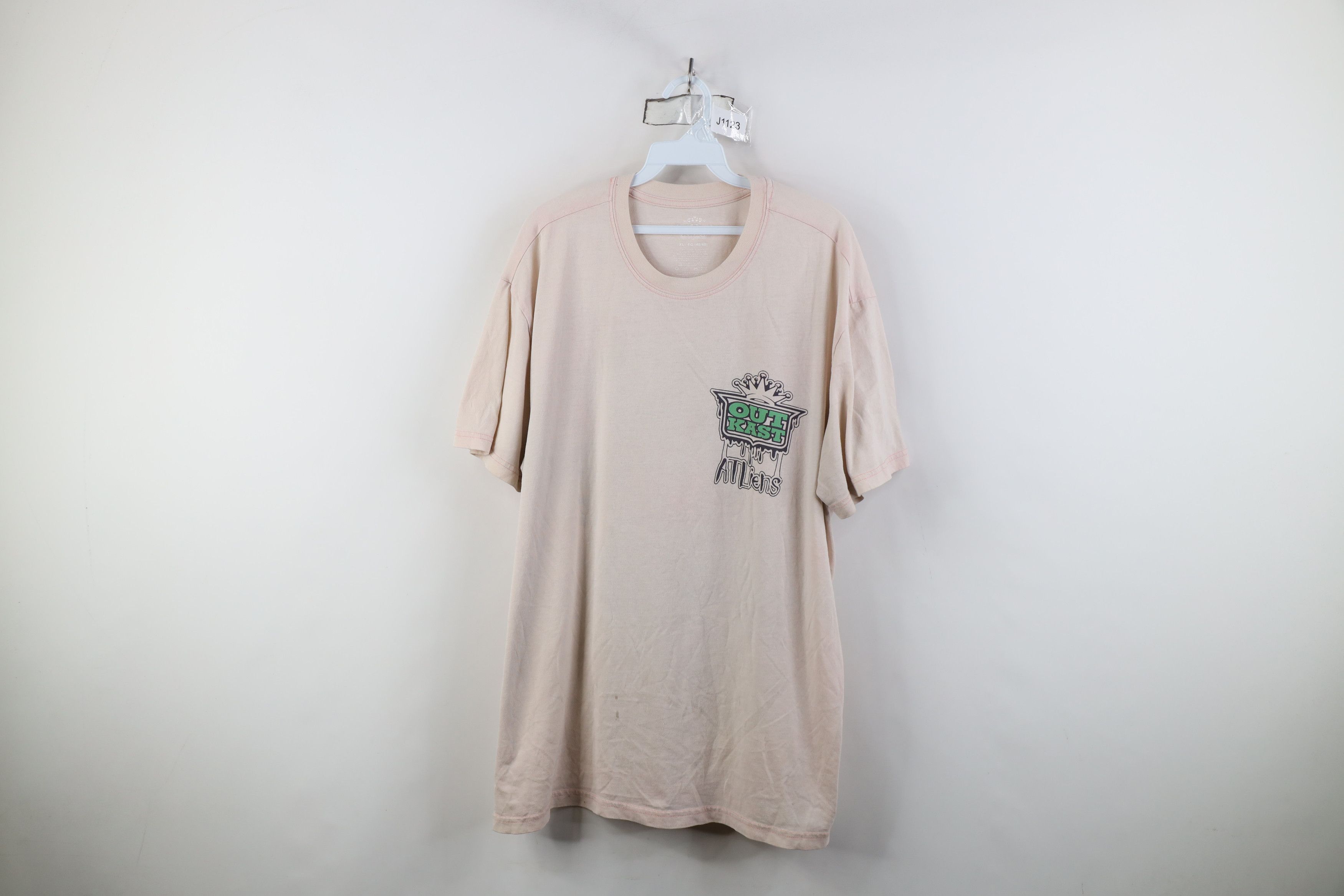 Vintage Y2K Streetwear Outkast Band Short Sleeve T-Shirt Pink Size US XL / EU 56 / 4 - 1 Thumbnail