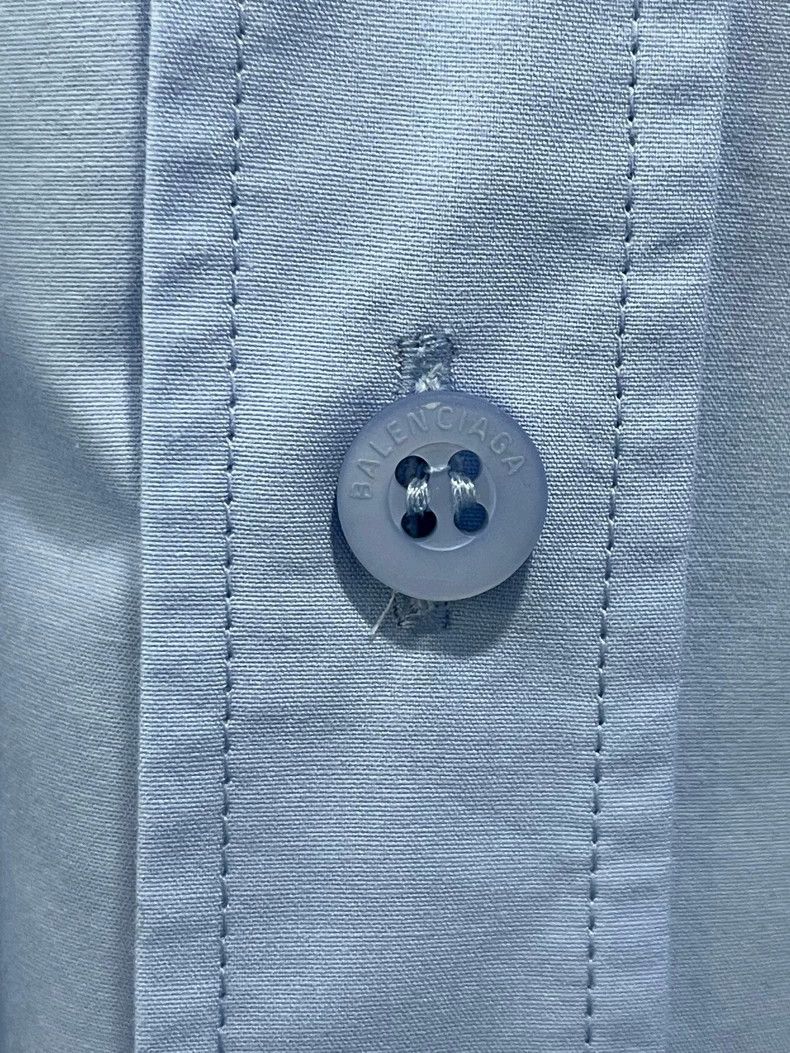 Balenciaga Balenciaga Back Printed Solid Color Long Sleeve Shirt Size US S / EU 44-46 / 1 - 2 Thumbnail