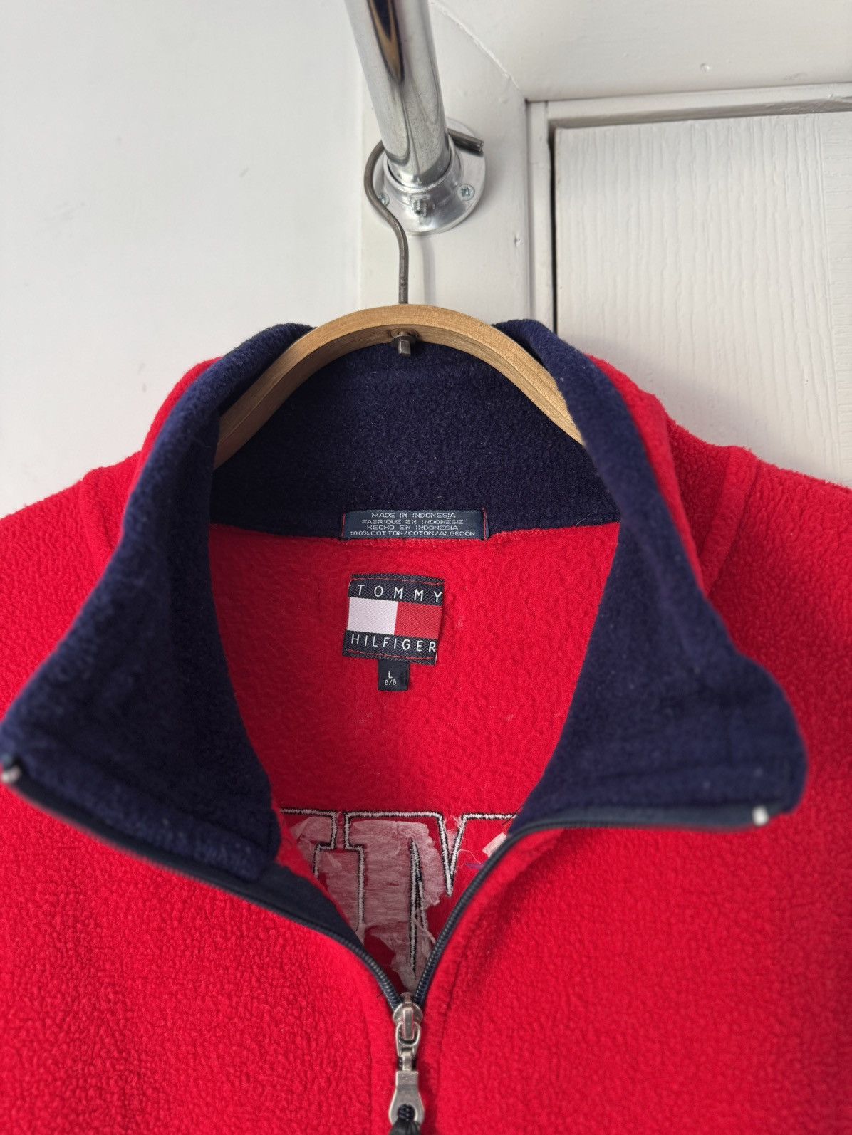 Tommy Hilfiger Vintage 90s Tommy Hilfiger Full Zip Fleece Red Size US L / EU 52-54 / 3 - 6 Thumbnail