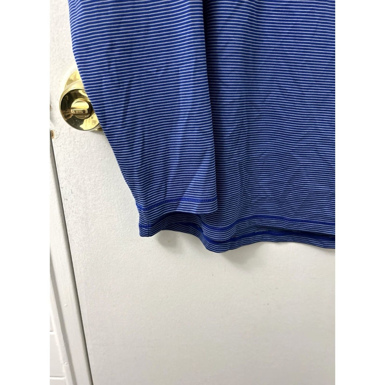 Under Armour Under Armour HeatGear 1/4 Zip Mens Medium Blue Striped Pullover Loose Fit L/S Size US M / EU 48-50 / 2 - 5 Thumbnail