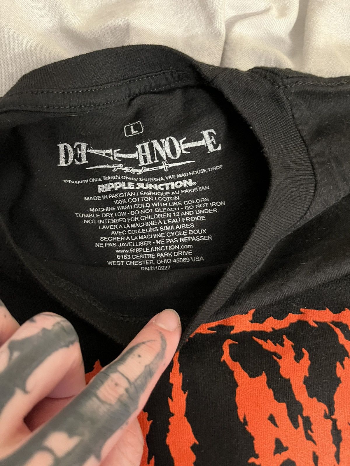 Hot Topic Death note light tee black Size US L / EU 52-54 / 3 - 3 Thumbnail