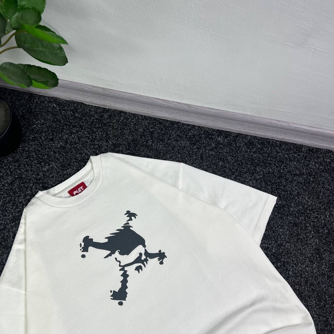 Affliction × Oakley × Vintage Rare Vintage Archive Oakley Tee Big 