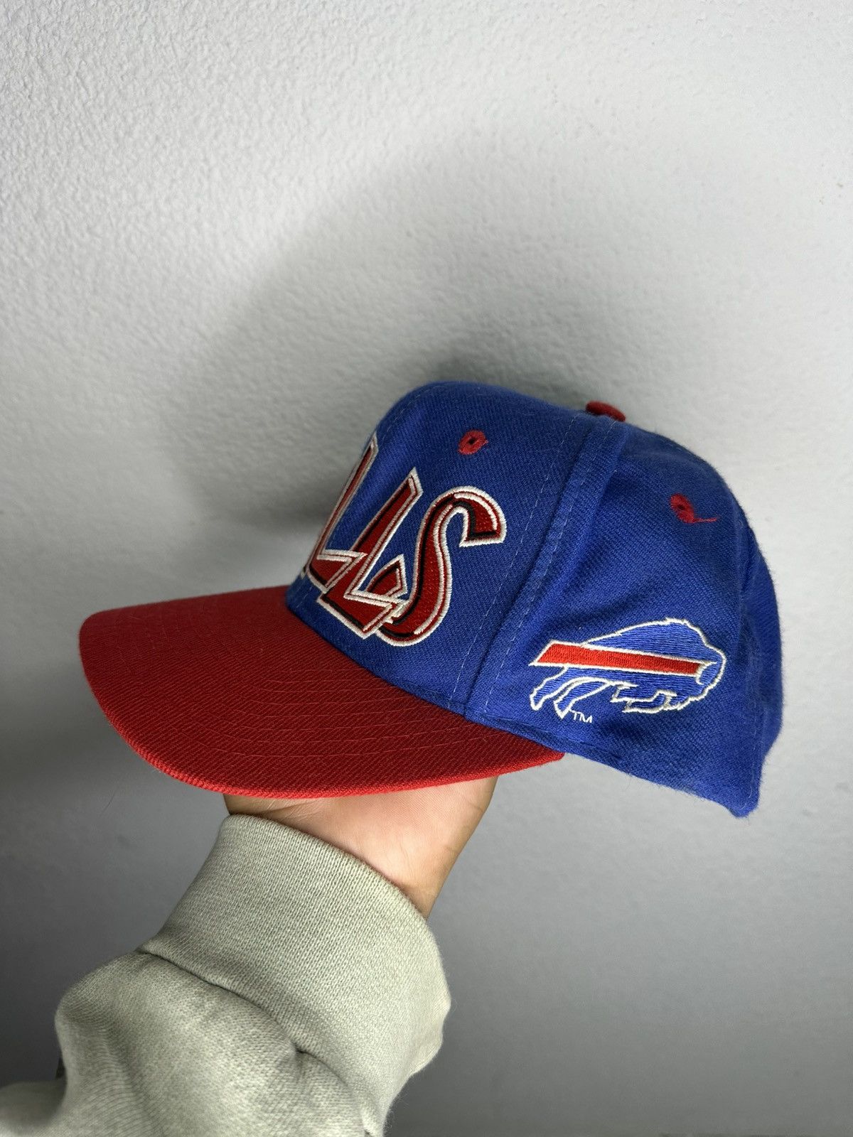 NFL 90s Buffalo Bills graffiti hat Size ONE SIZE - 3 Thumbnail
