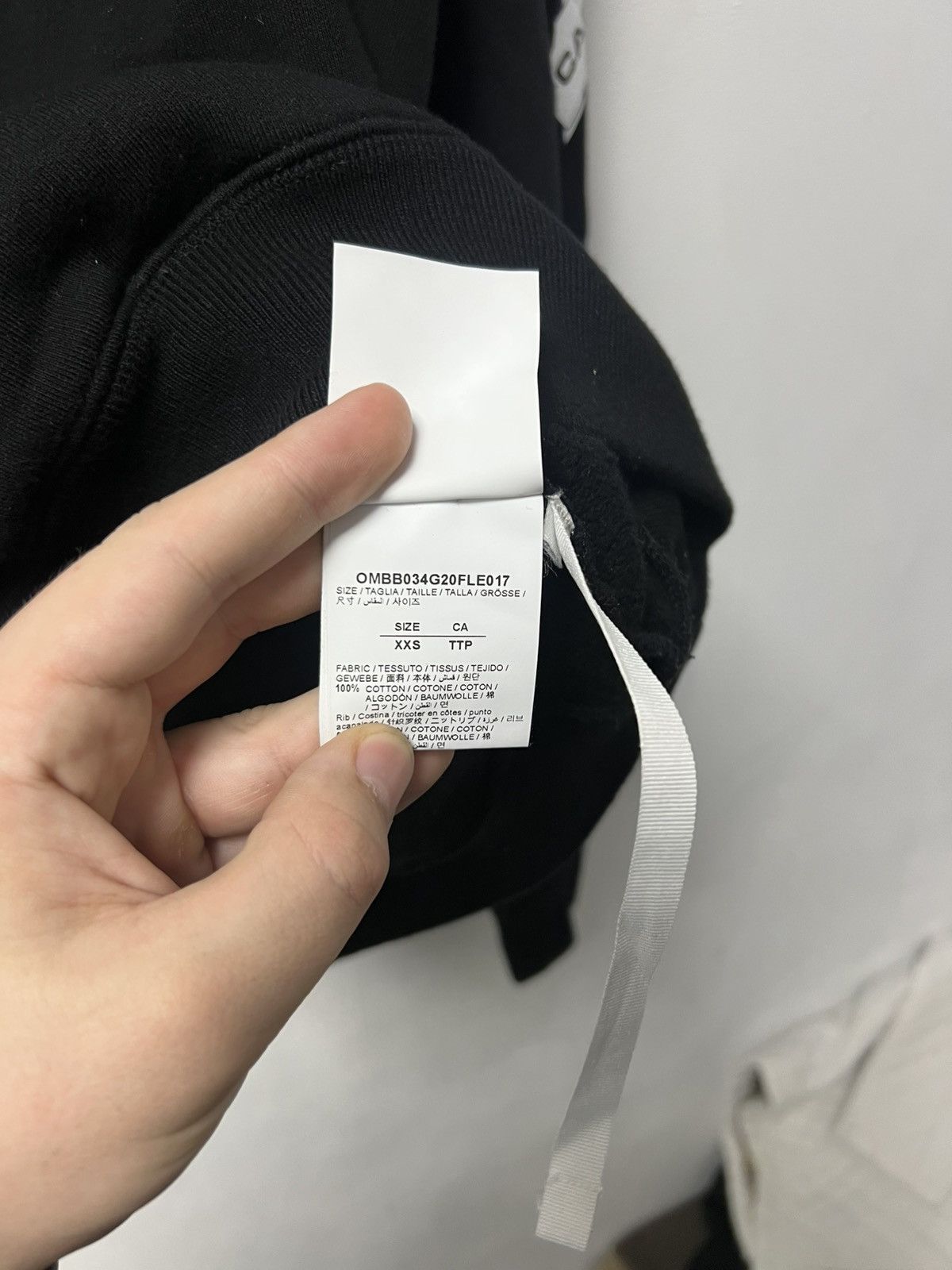 Off-White Off-White Airport Tape Balck Hoodie Size US XS / EU 42 / 0 - 8 Thumbnail