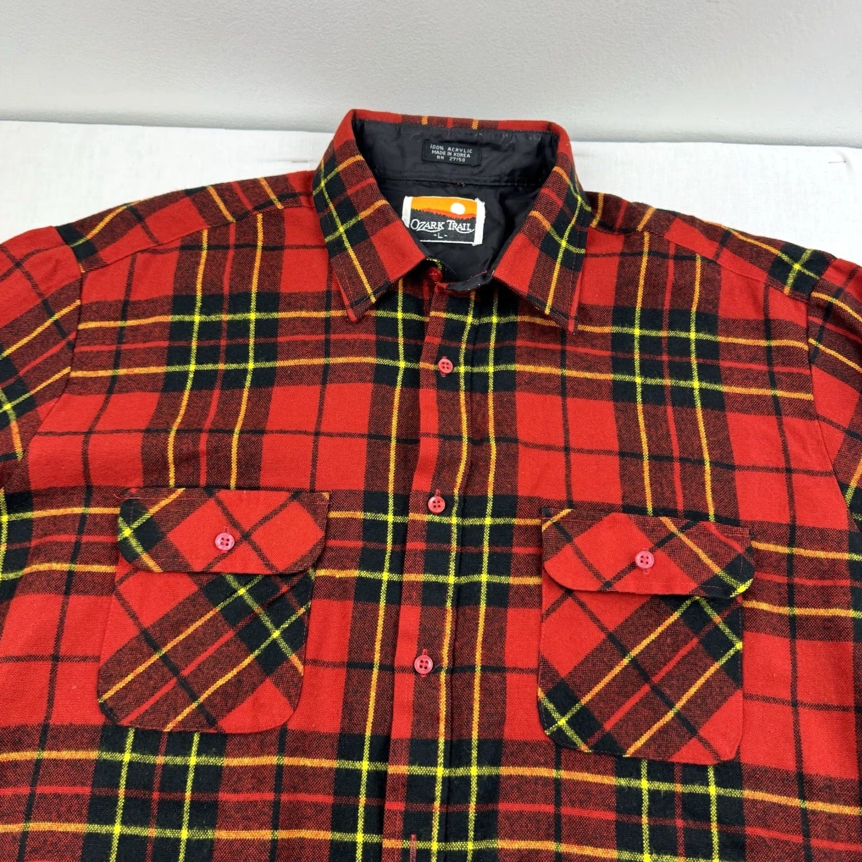 Vintage VINTAGE Ozark Trail Flannel Button-Up Men’s Large Red Plaid 90s Workwear Casual Travel Shirt Size US L / EU 52-54 / 3 - 2 Thumbnail
