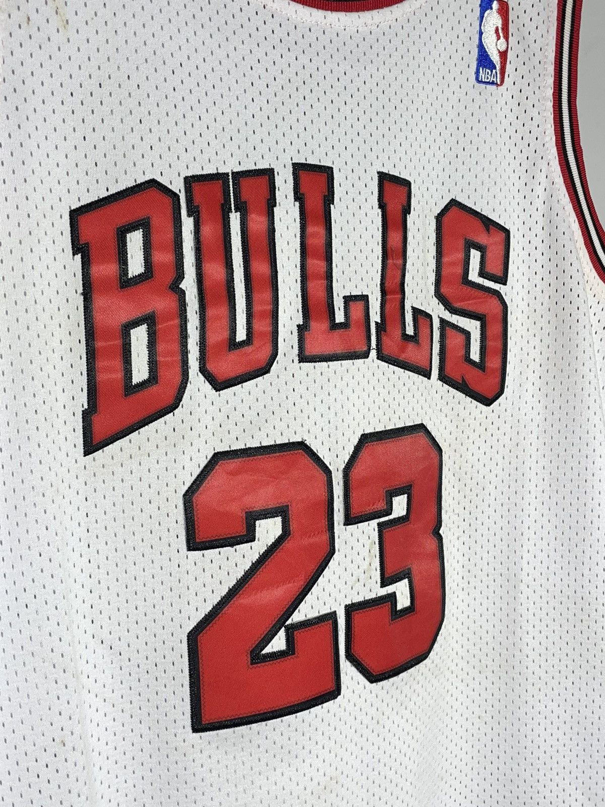 NBA #23 Jordan Chicago Bulls Mitchell Ness NBA Jersey Size US M / EU 48-50 / 2 - 5 Thumbnail