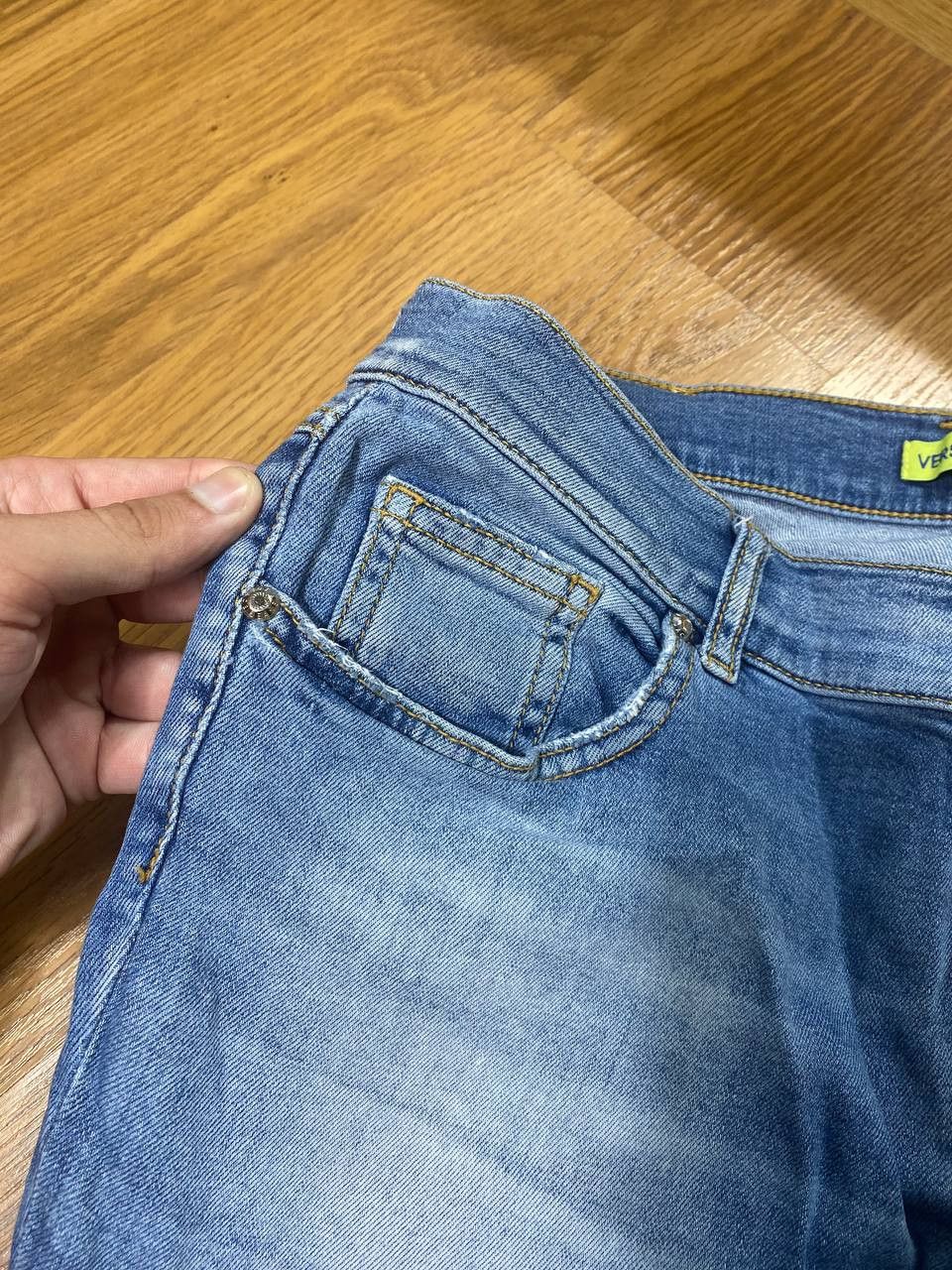 Versace Jeans Couture Versace jeans Couture vintage mens blue jeans pants Size US 32 / EU 48 - 11 Thumbnail