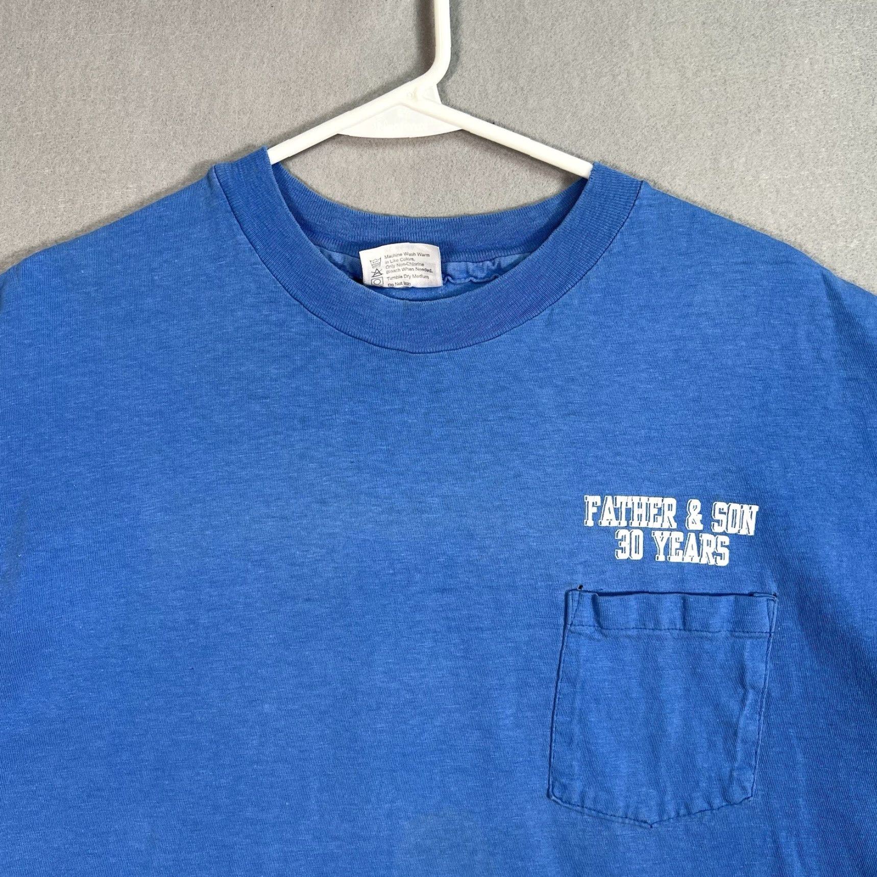 Hanes VINTAGE 80s Father & Son Thirty Years Boat Wake Boarding T Shirt Adult XL Blue Size US XL / EU 56 / 4 - 5 Thumbnail