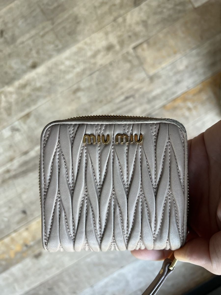 Miu Miu Miu miu lamb skin wallet Size M / US 6-8 / IT 42-44 - 13 Thumbnail