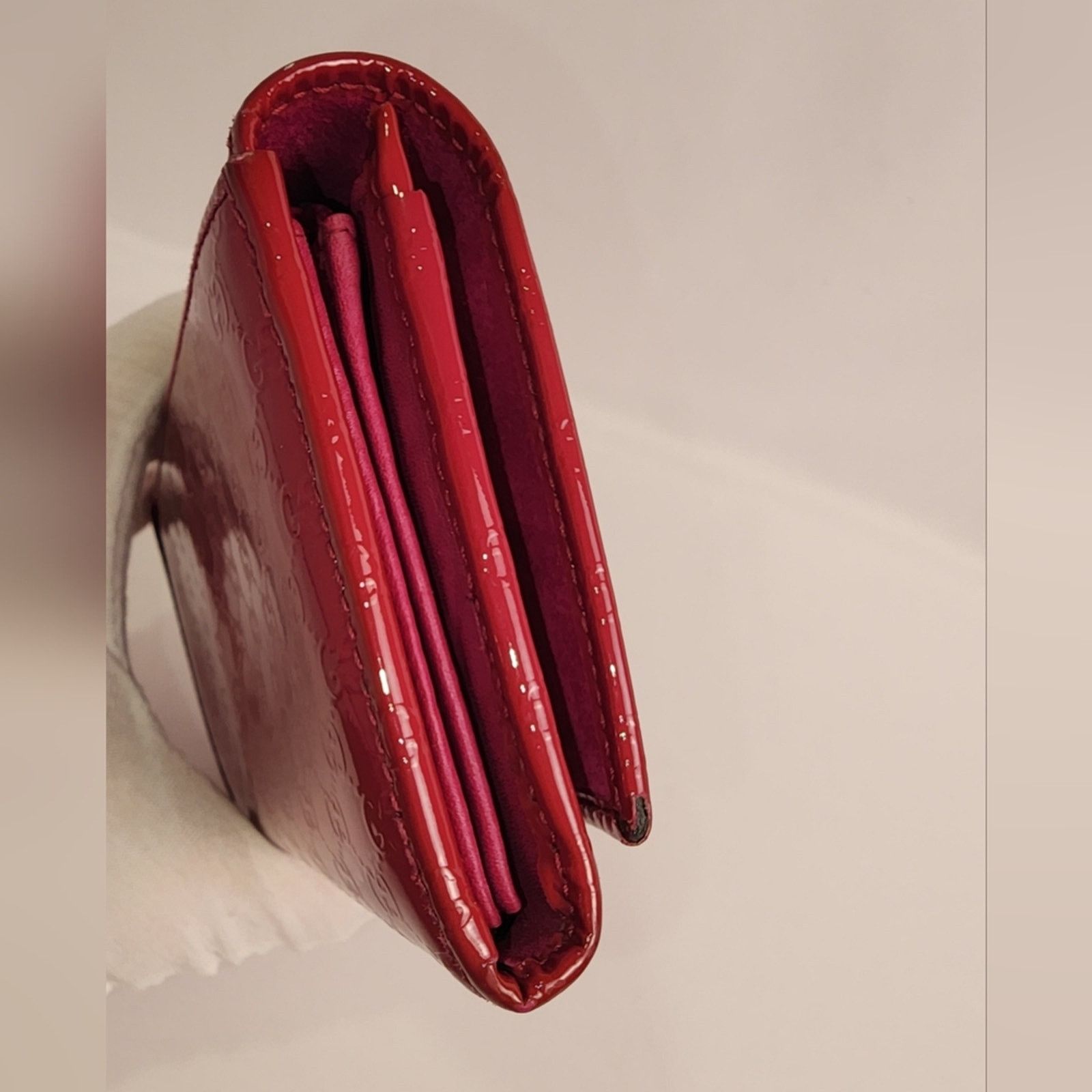Gucci Gucci Fuscia Patent Microguccissima Long Wallet Hot Pink Size ONE SIZE - 8 Thumbnail