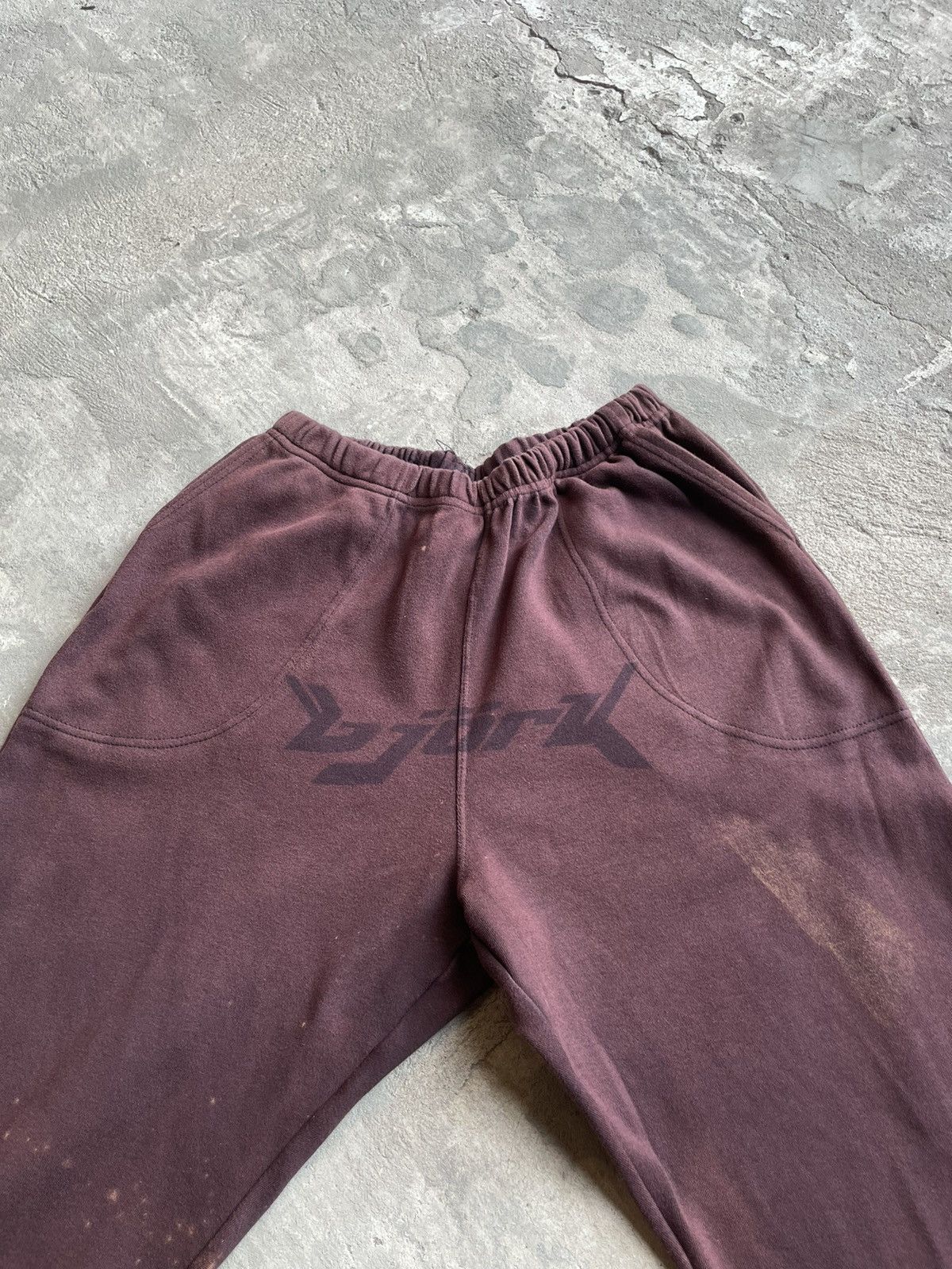 Japanese Brand Vintage Faded Brown Bjork Logo Sweatpants YZY Style Size US 35 - 4 Thumbnail