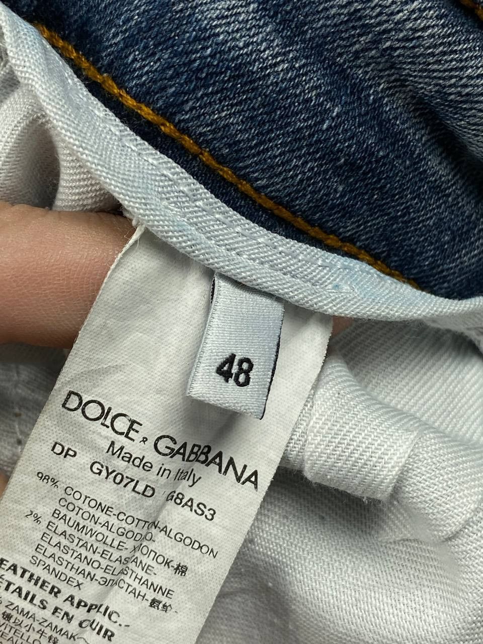 Dolce & Gabbana Vintage Dolce Gabbana Faded Denim Jeans Metal Logo Size US 34 / EU 50 - 13 Thumbnail
