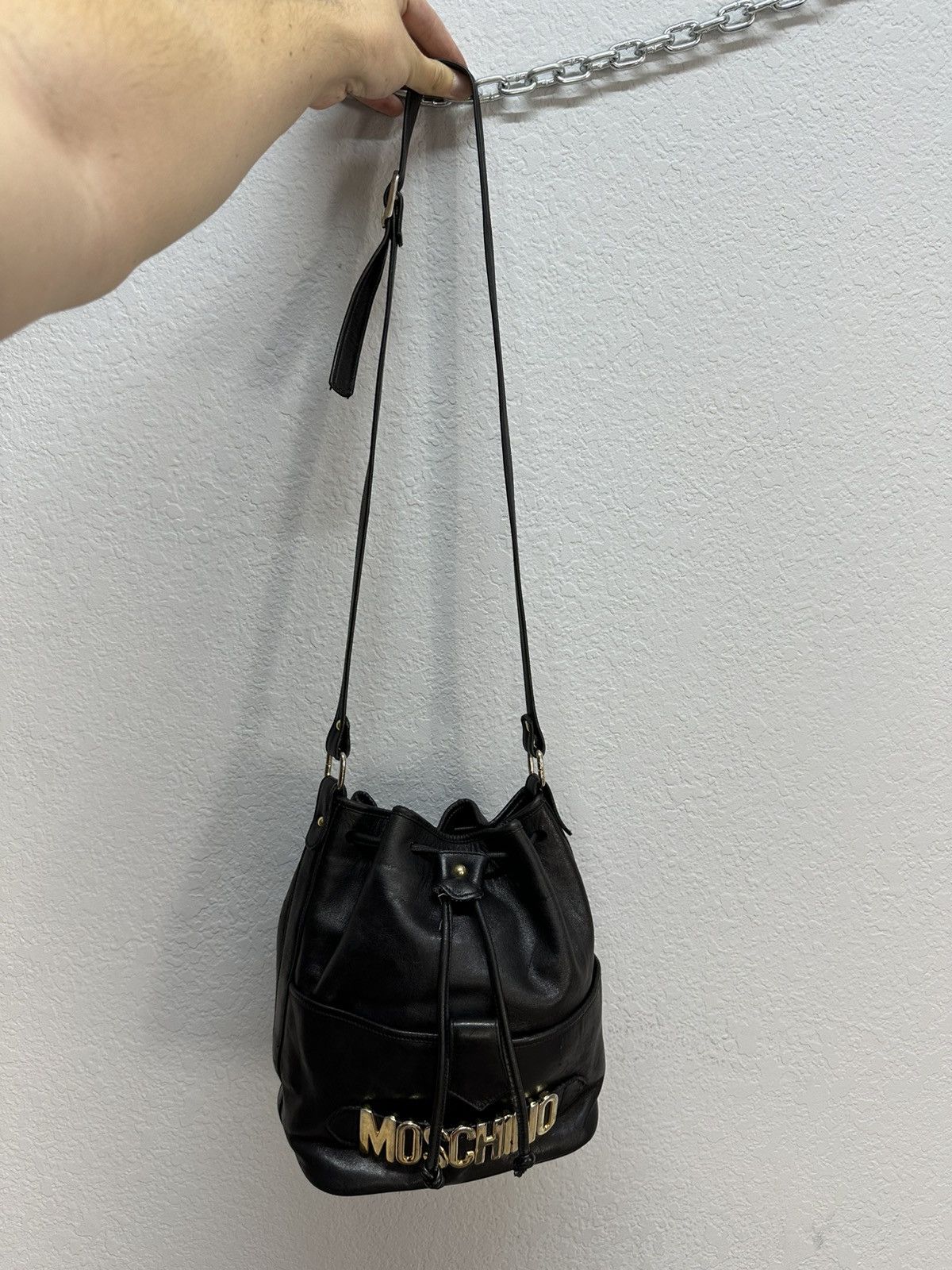 Moschino Vintage Moschino Bucket Bag Leather Black Archival Y2K Size ONE SIZE - 3 Thumbnail