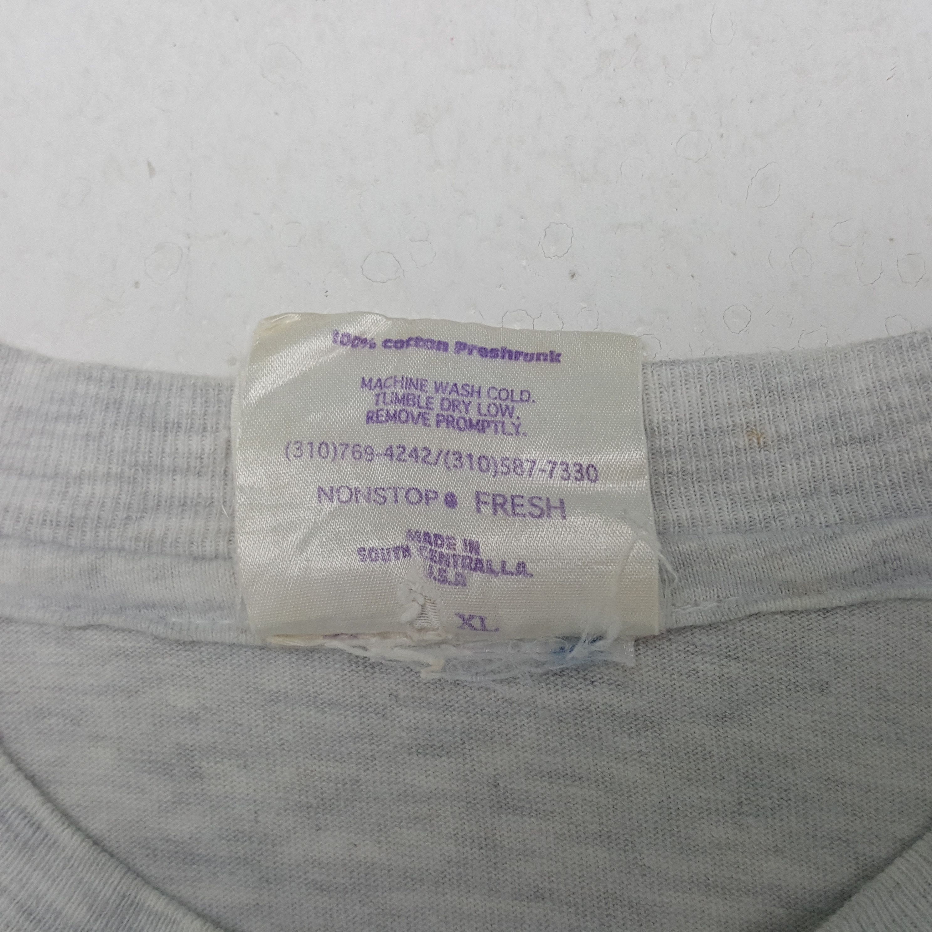 Vintage Vintage Phunky Circle Tshirt Size US XL / EU 56 / 4 - 7 Thumbnail