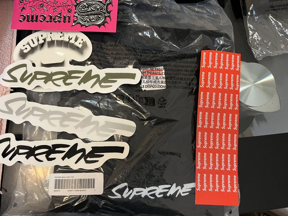 Supreme Supreme Futura Logo Tee Black SS24 Size L With Stickers