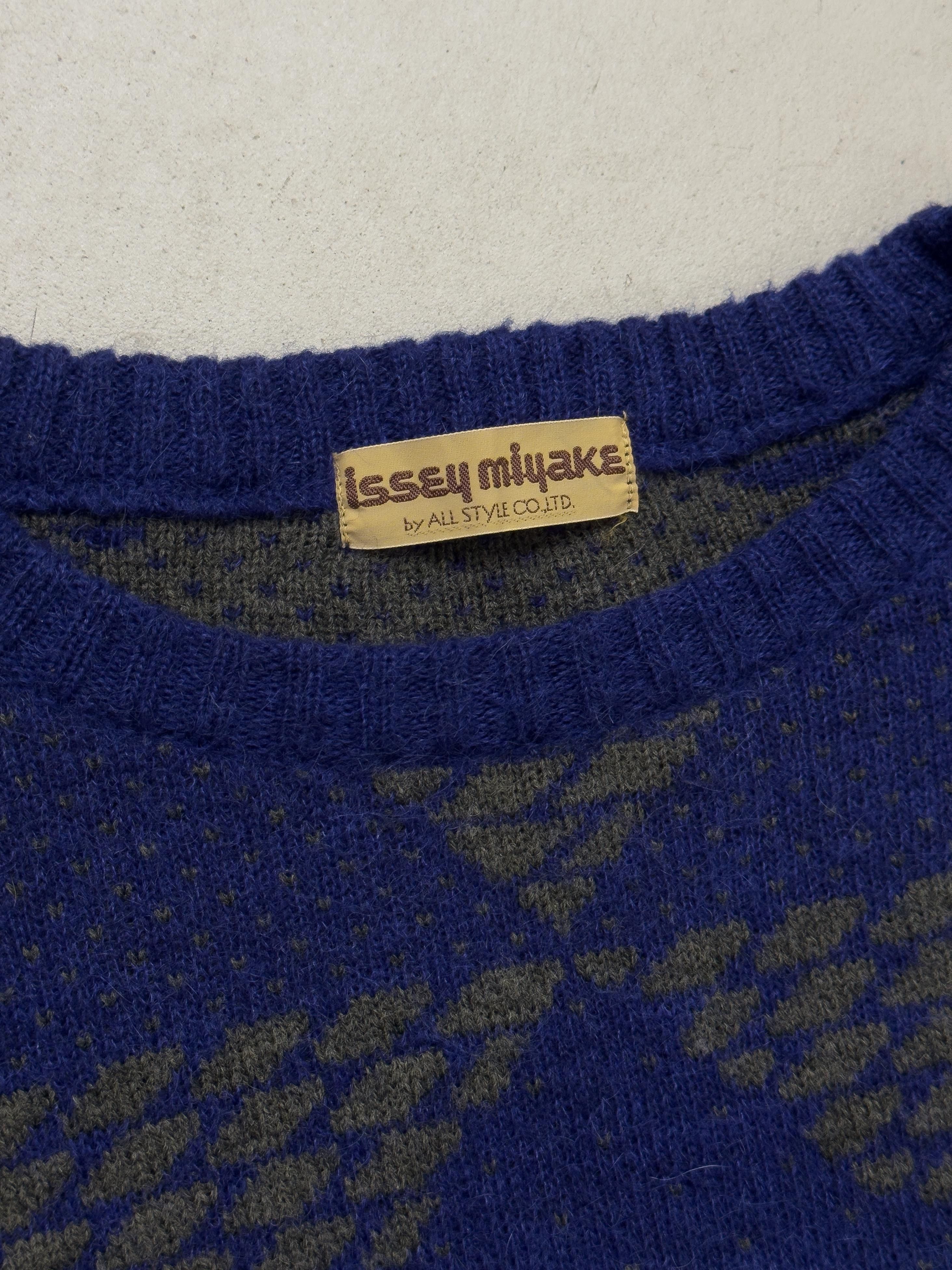 Issey Miyake Issey Miyake 1970s Archive Leather Patch Wool Sweater Size US M / EU 48-50 / 2 - 6 Thumbnail
