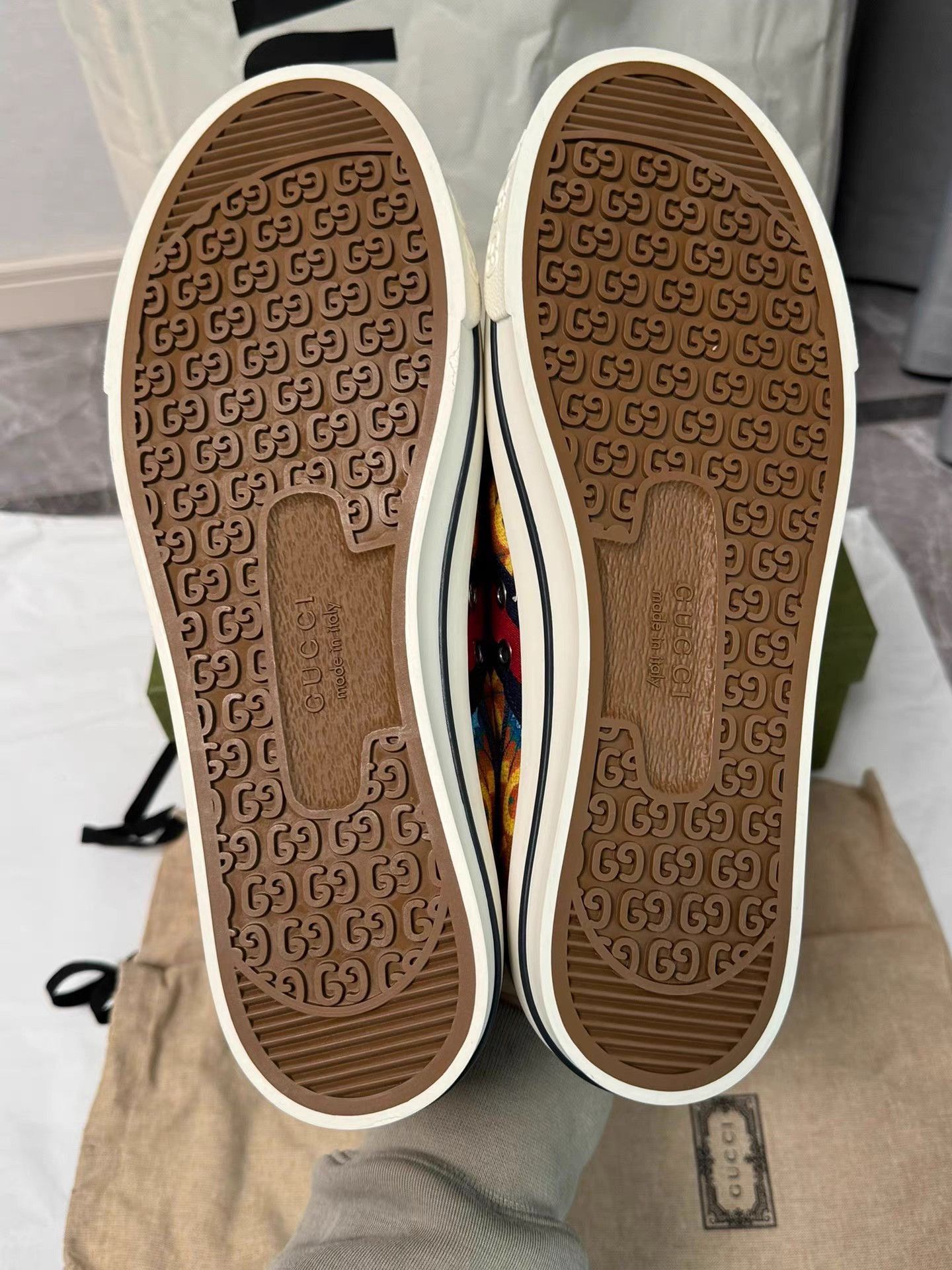 Gucci Orange Low-Top Sneakers with Pattern, Size 10.5 Size US 10.5 / EU 43-44 - 1 Thumbnail