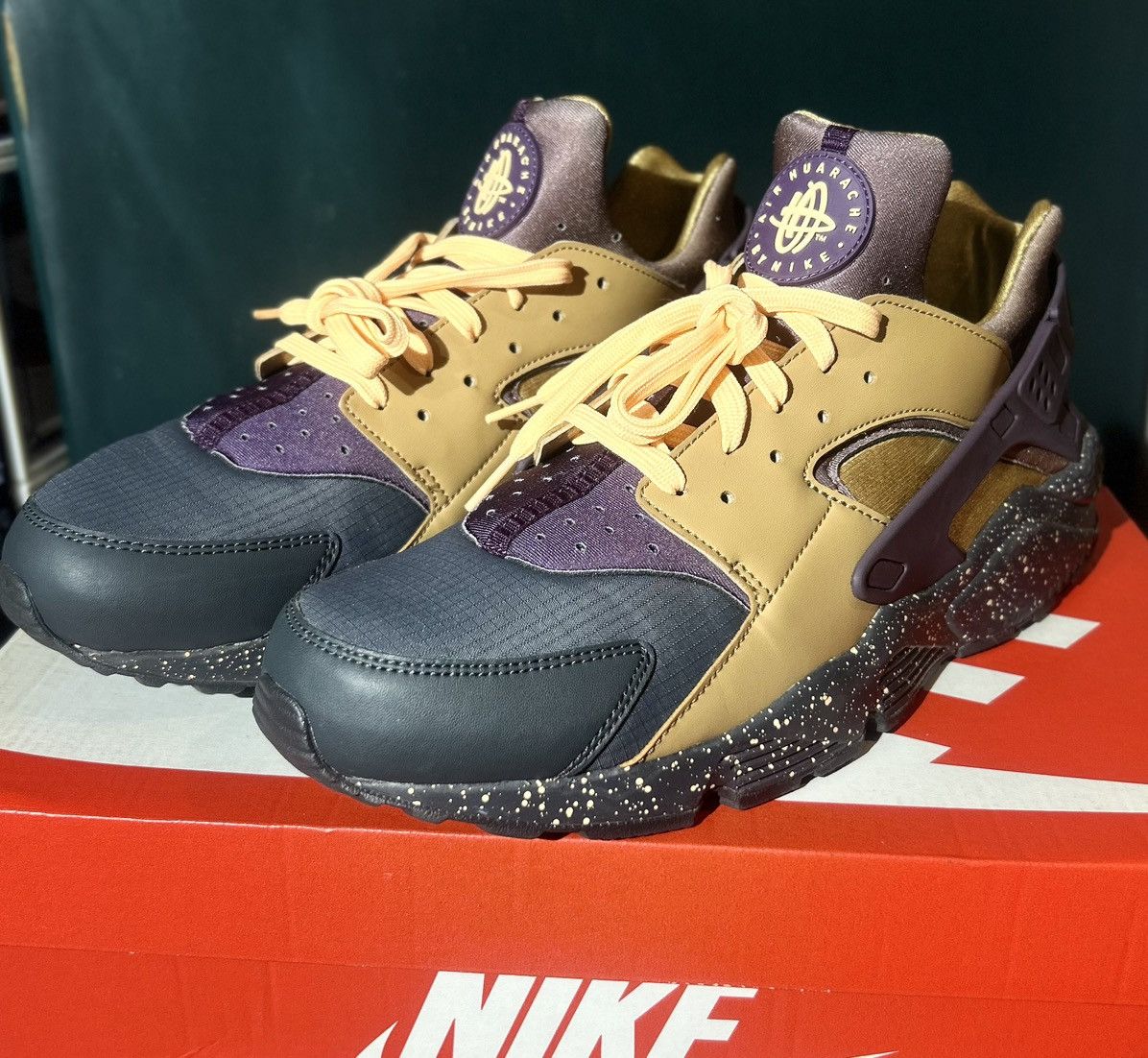 Nike New Nike Air Huarache PRM Elemental ACG Mens Size 13 Size US 13 / EU 46 - 10 Thumbnail