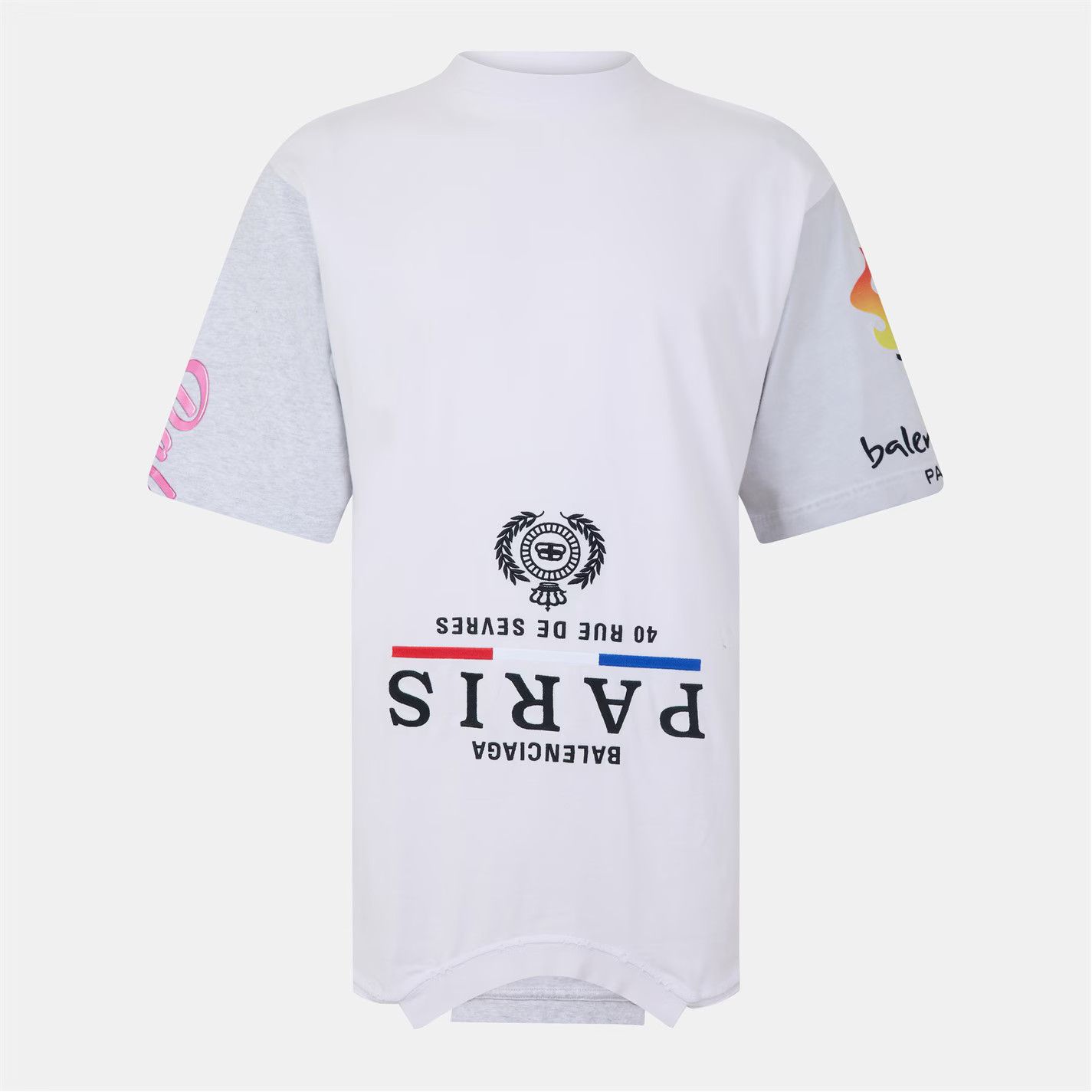 Balenciaga o1g2r1mq0226 T-Shirt In White Size US S / EU 44-46 / 1 - 1 Thumbnail