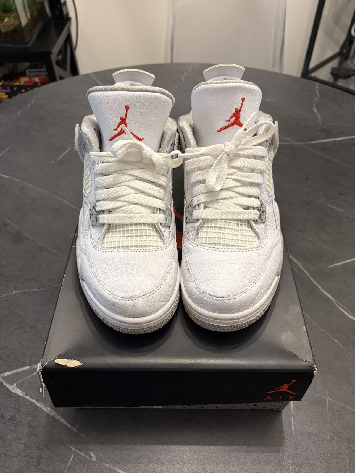 Jordan Brand Jordan 4 “White Oreo” 6.5Y Size US 6.5 / IT 36.5 - 1 Thumbnail