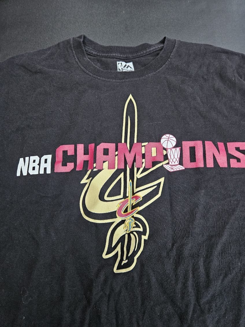 Majestic Lebron James Cleveland Caveliers 2016 NBA Champions Majestic Size US XXL / EU 58 / 5 - 3 Thumbnail