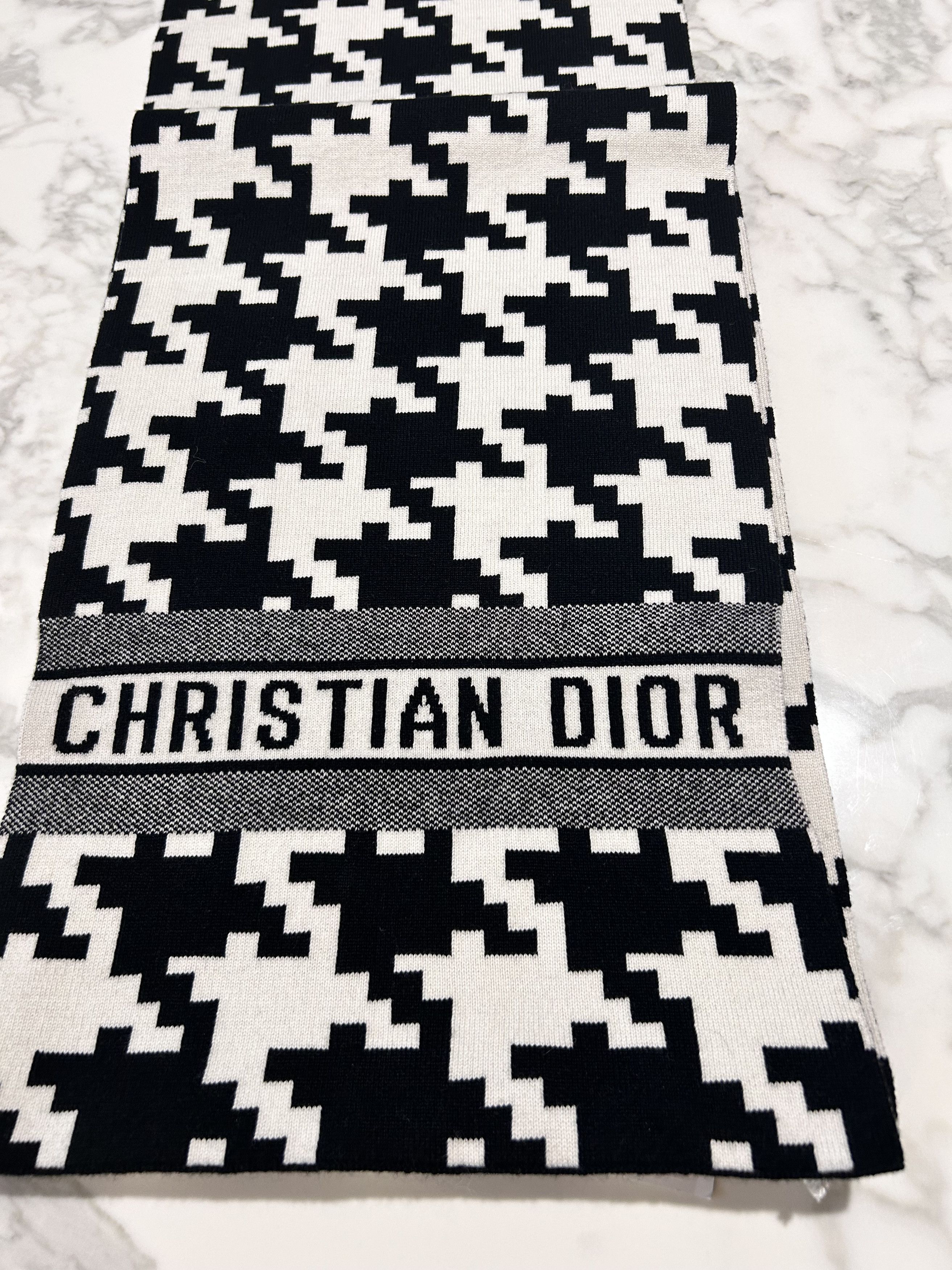 Dior PIED DE POULE Size ONE SIZE - 2 Thumbnail