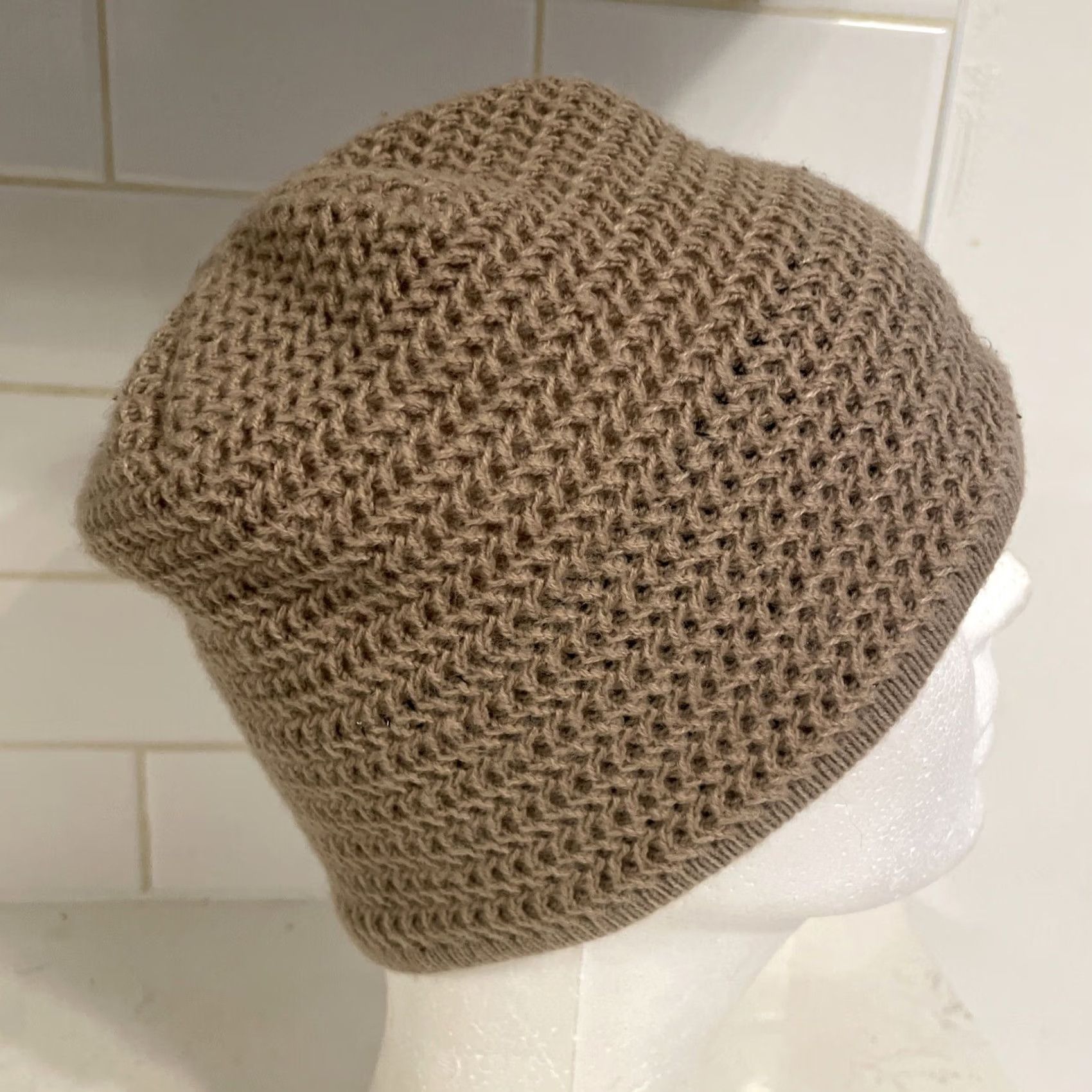 Vintage BULA Beige Knit Beanie Hat Wool Stocking Cap Women's One Size Tan Canada Menus? Size ONE SIZE - 5 Thumbnail