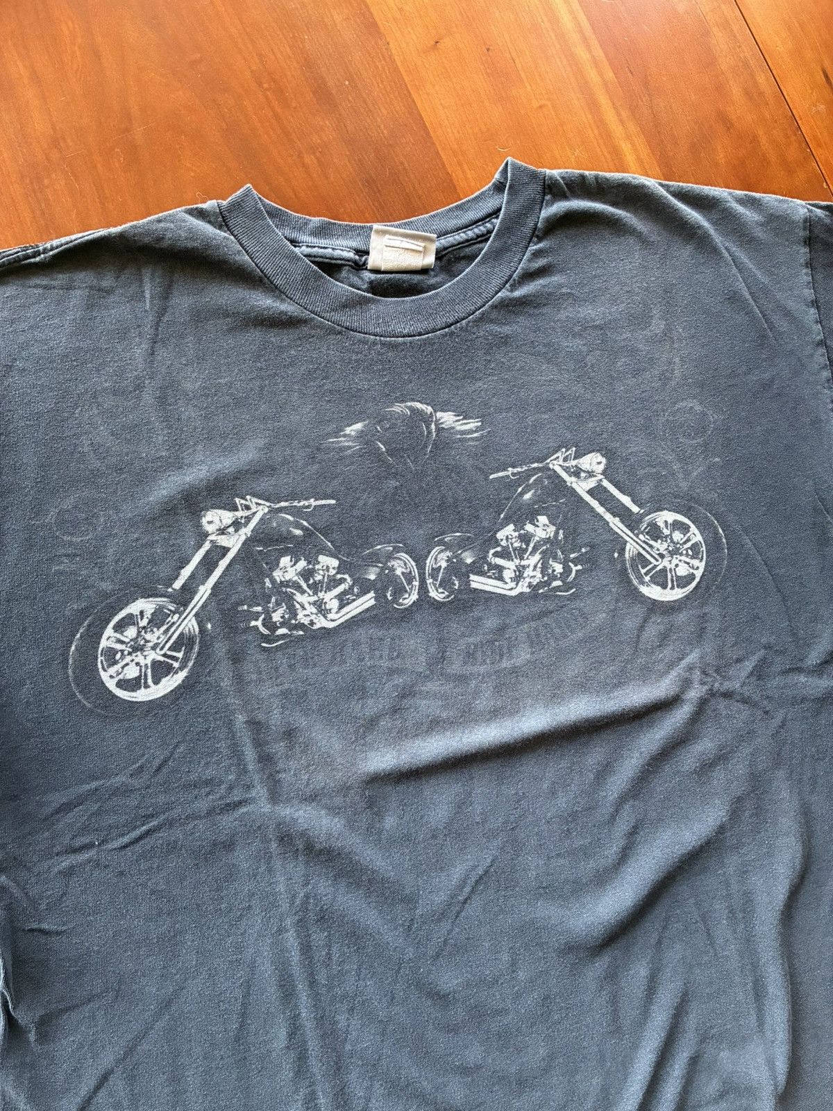 Vintage Vintage y2k faded biker tee shirt Size US XL / EU 56 / 4 - 1 Thumbnail