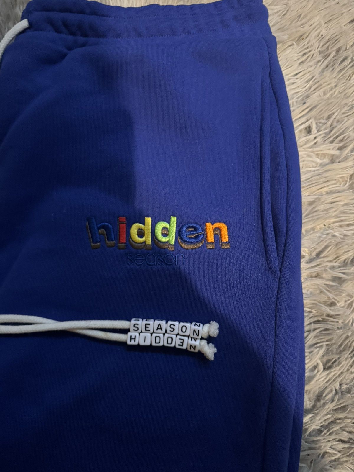 Other Hidden season sweats Size US 33 - 2 Thumbnail