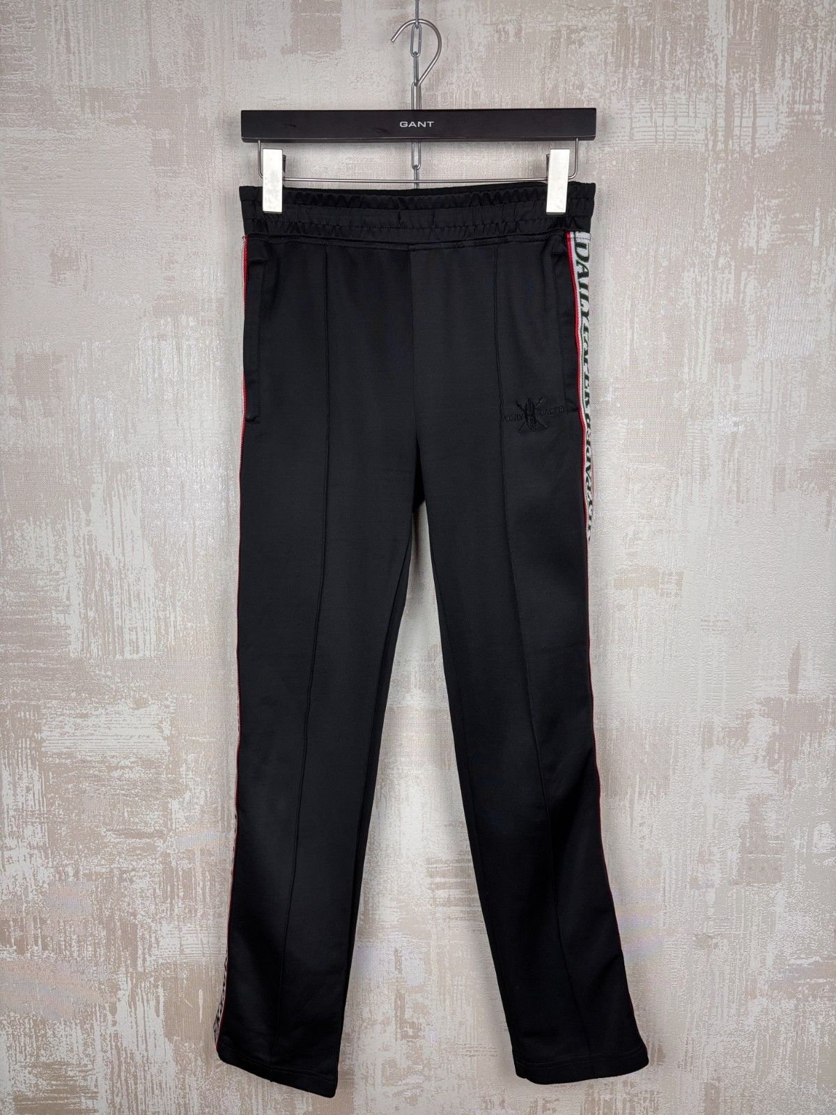 Daily Paper Daily Paper Tape Logo Sweatpants Track Pants Size US 28 / EU 44 - 2 Thumbnail