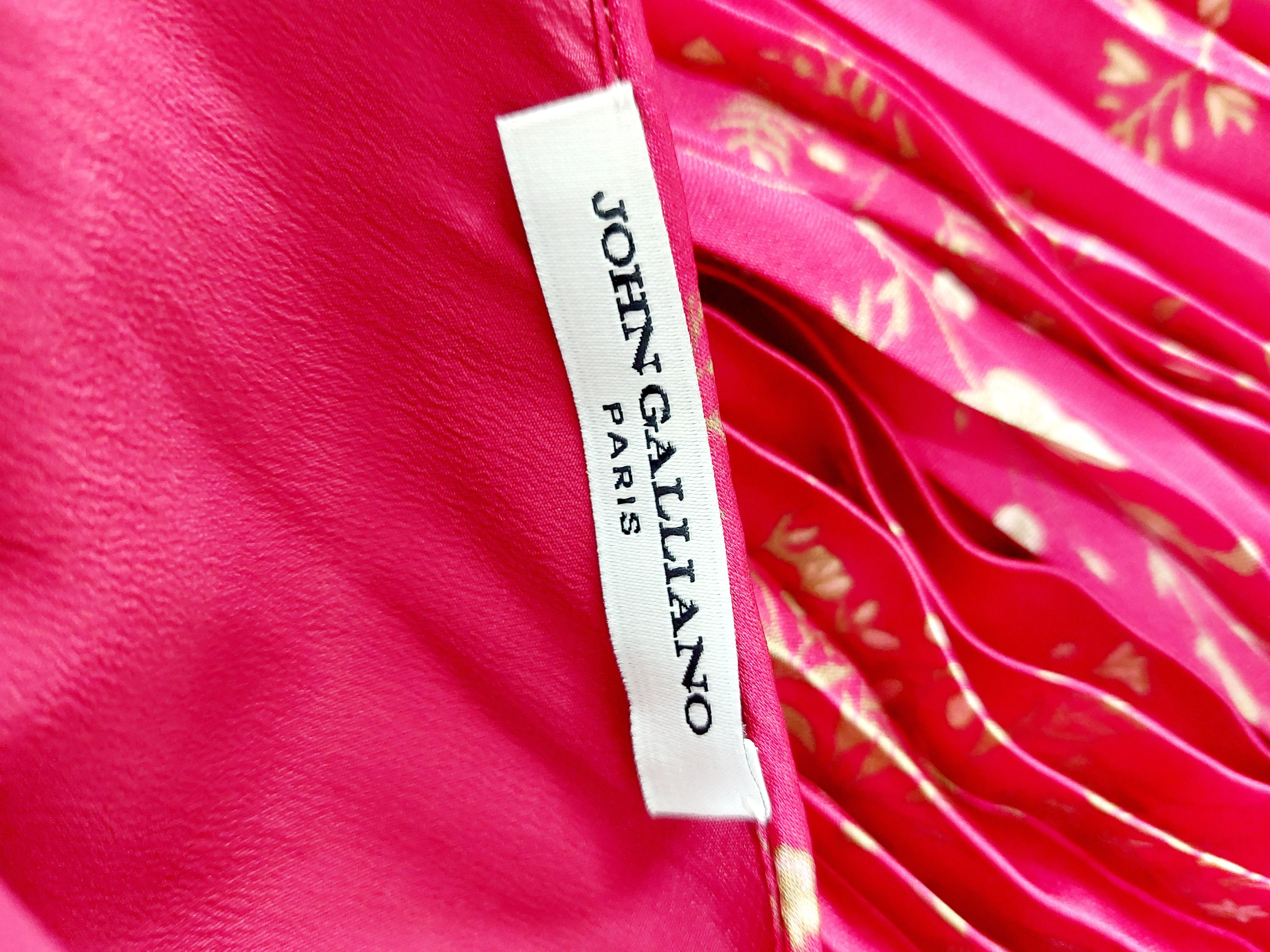 John Galliano John Galliano Paris Red Silk Floral Micro Pleated Gold Dress Size M / US 6-8 / IT 42-44 - 15 Thumbnail