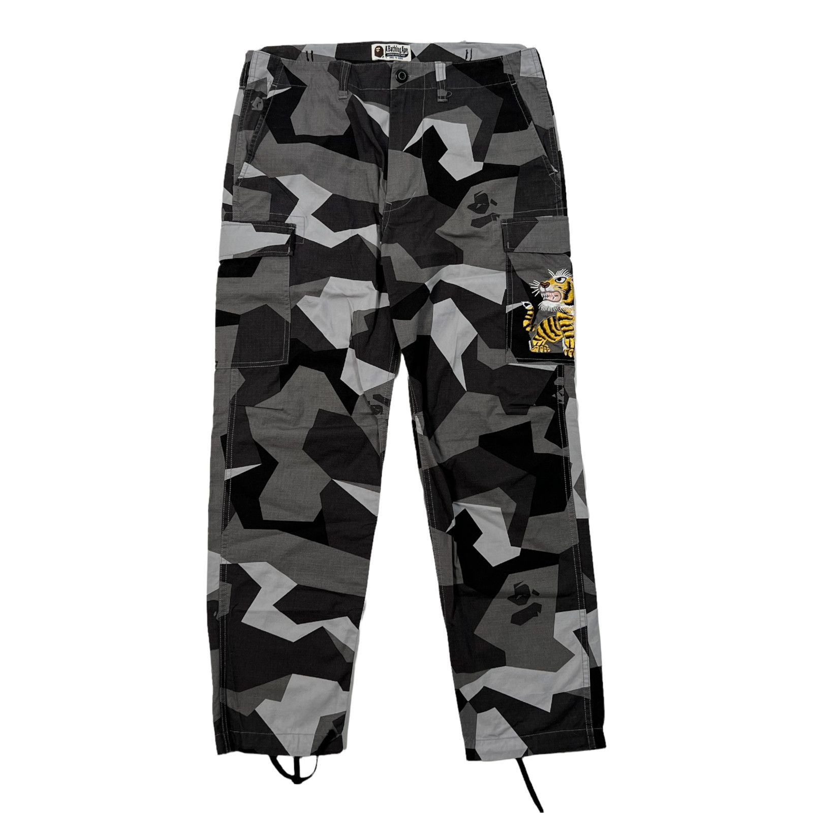 image of Bape Side Tiger Cargo Pants Grey Camo, Men's (Size 35)