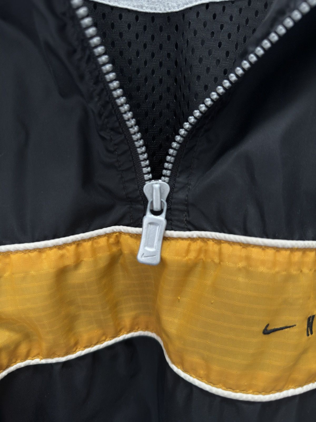 Nike × Vintage Vintage Nike Windbreaker Size US XL / EU 56 / 4 - 4 Thumbnail