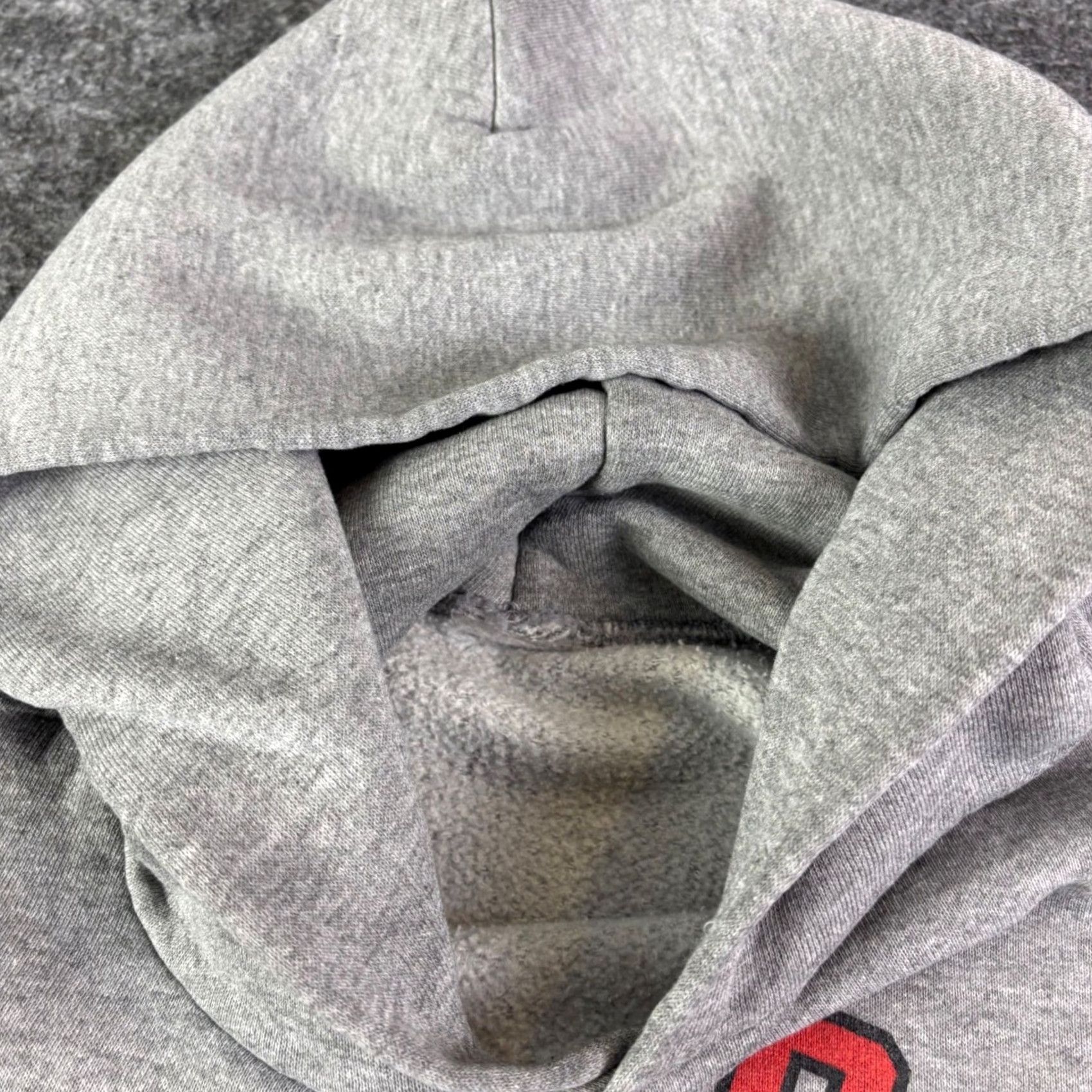 Russell Athletic VINTAGE Georgia Bulldogs Russell Athletic Hooded Sweatshirt Pullover Size L Gray Men Regular Crew Neck Sweatshirt Size US L / EU 52-54 / 3 - 5 Thumbnail