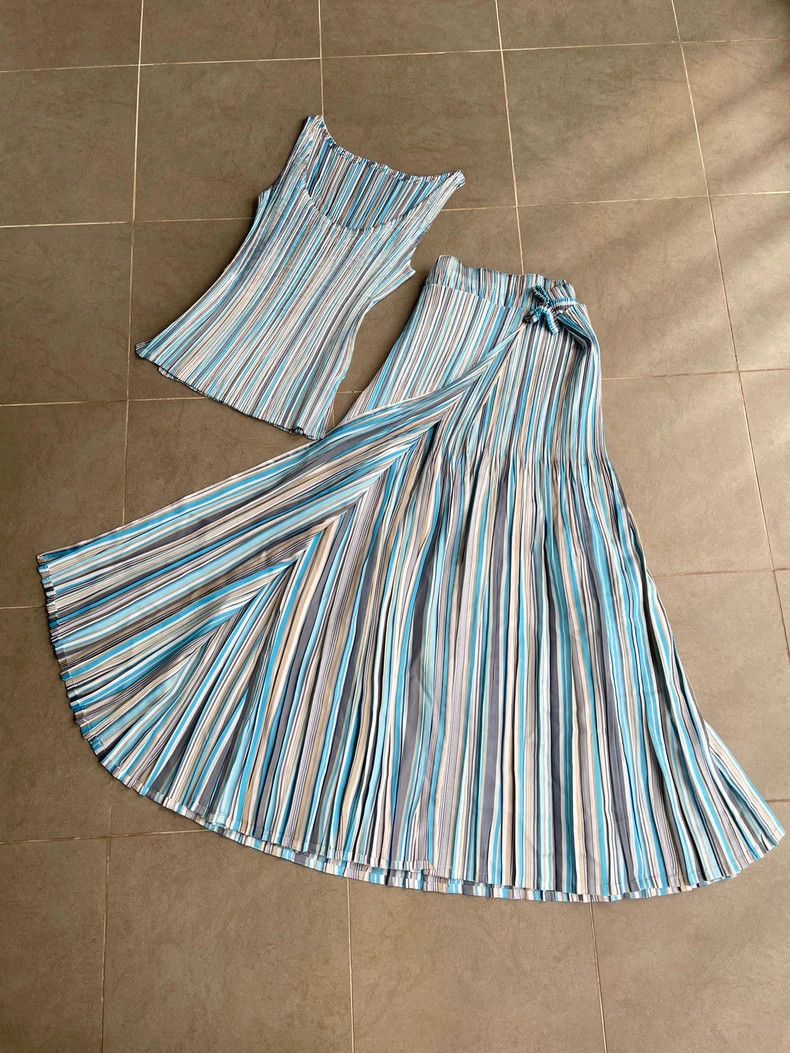 Issey Miyake Issey Miyake size:3 Soft satin pleated suit dress Size 31" - 4 Thumbnail