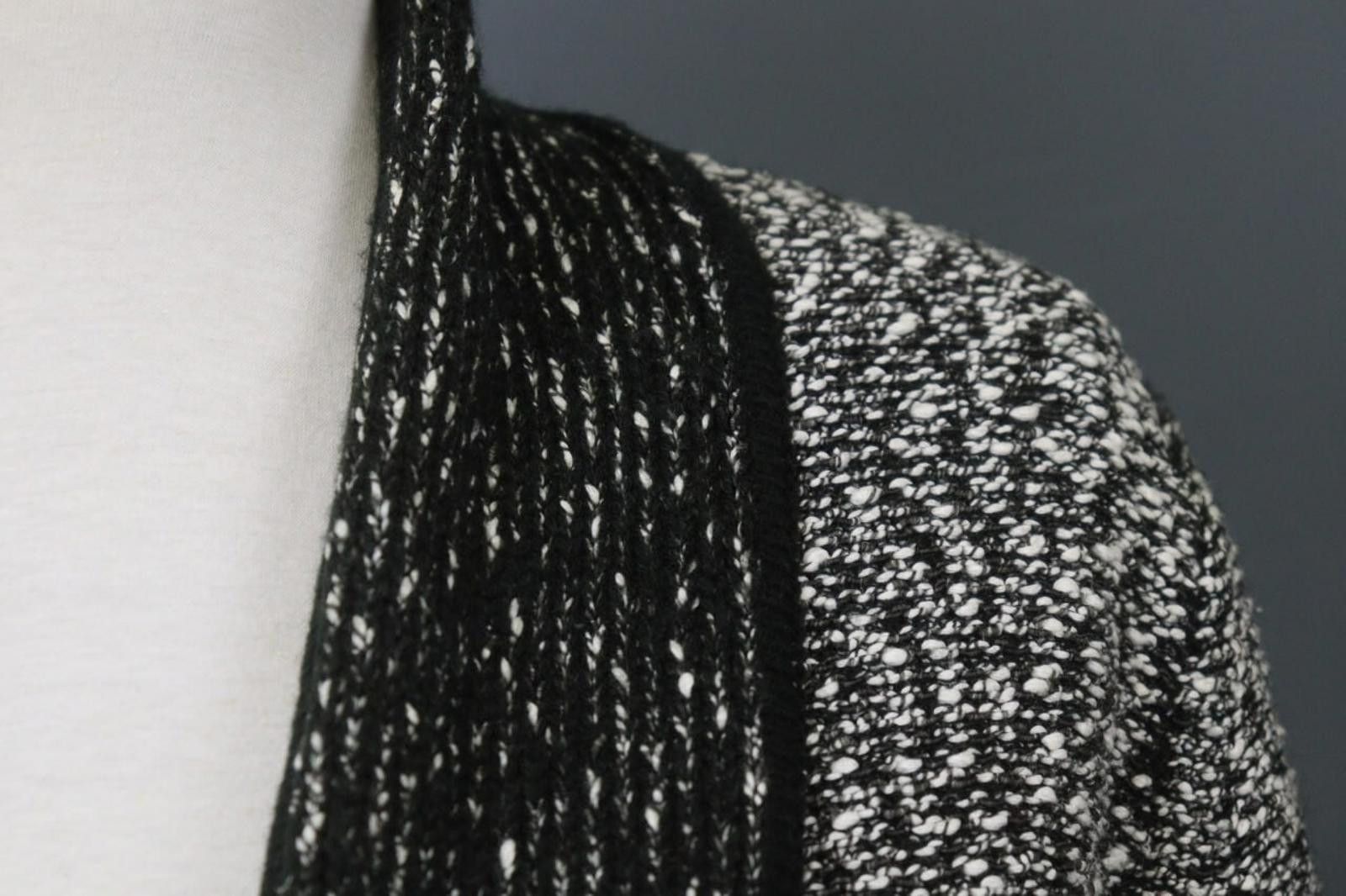 Karl Lagerfeld Karl Lagerfeld Gray Black Front Cardigan Size XS Size XS / US 0-2 / IT 36-38 - 6 Thumbnail