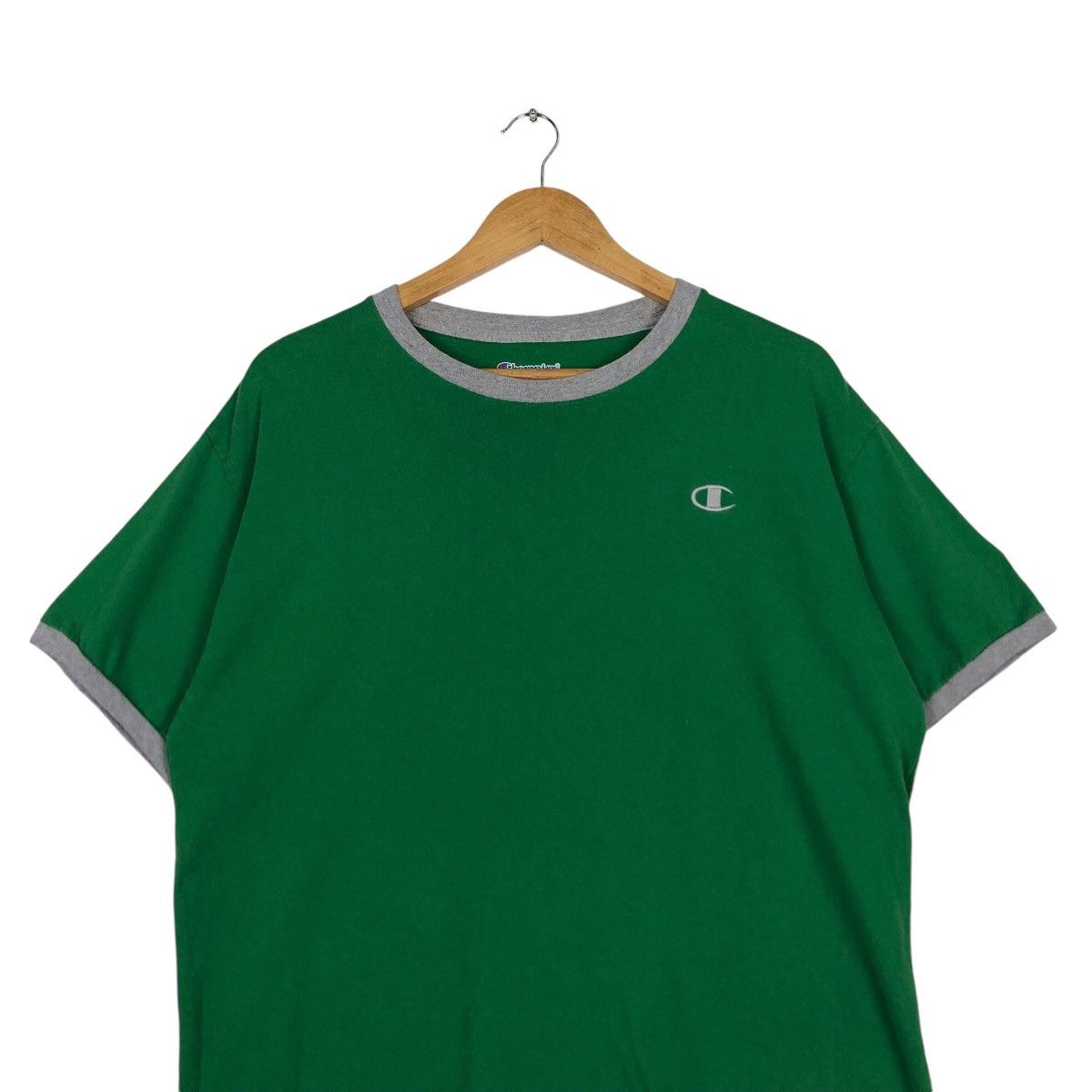 Japanese Brand Vintage Champion T-Shirt Green Colour Active Wear Rapper Wear Size US M / EU 48-50 / 2 - 2 Thumbnail