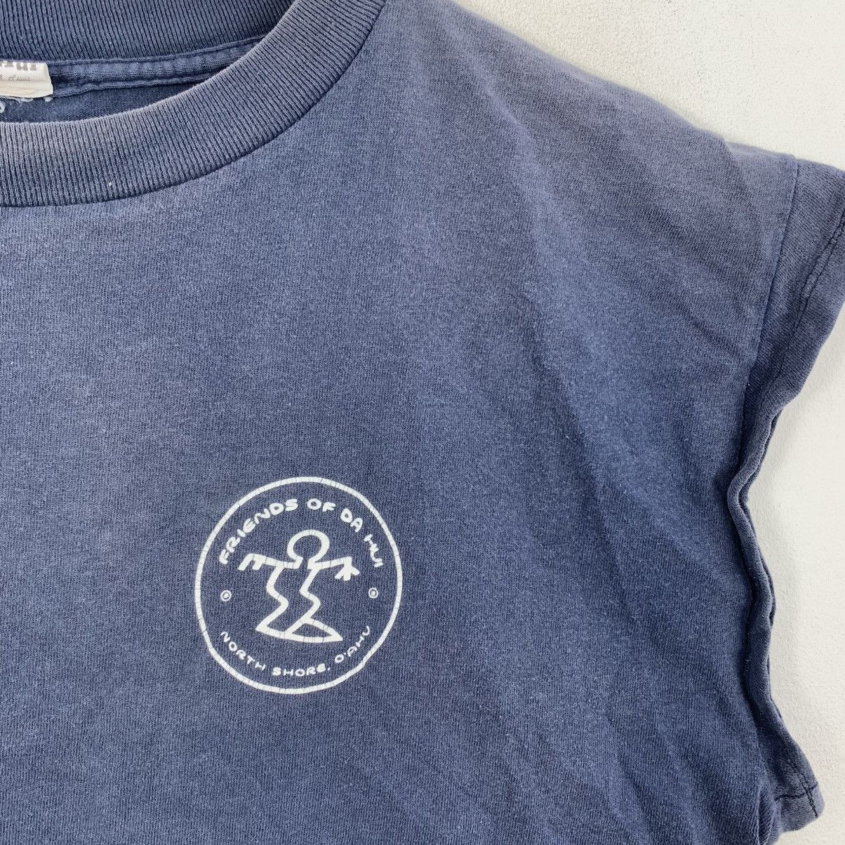 Vintage Vintage FRIENDS Of DA HUI Surf Hawaii Ocean Beach Tshirt Size US M / EU 48-50 / 2 - 4 Thumbnail