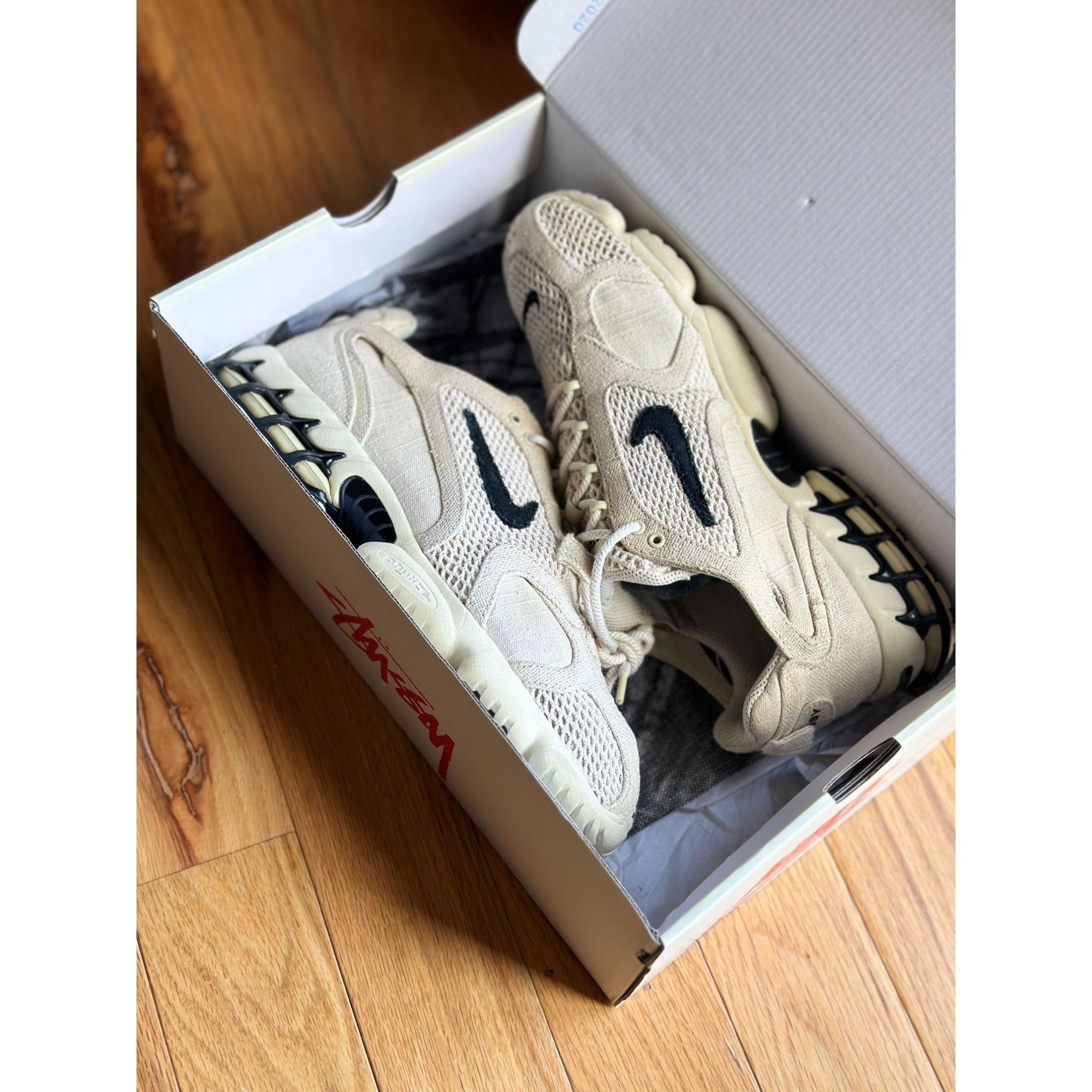 Nike NIKE STUSSY X AIR ZOOM SPIRIDON CAGED 2 'FOSSIL' LIMITED SOL Size US 12 / EU 45 - 8 Thumbnail