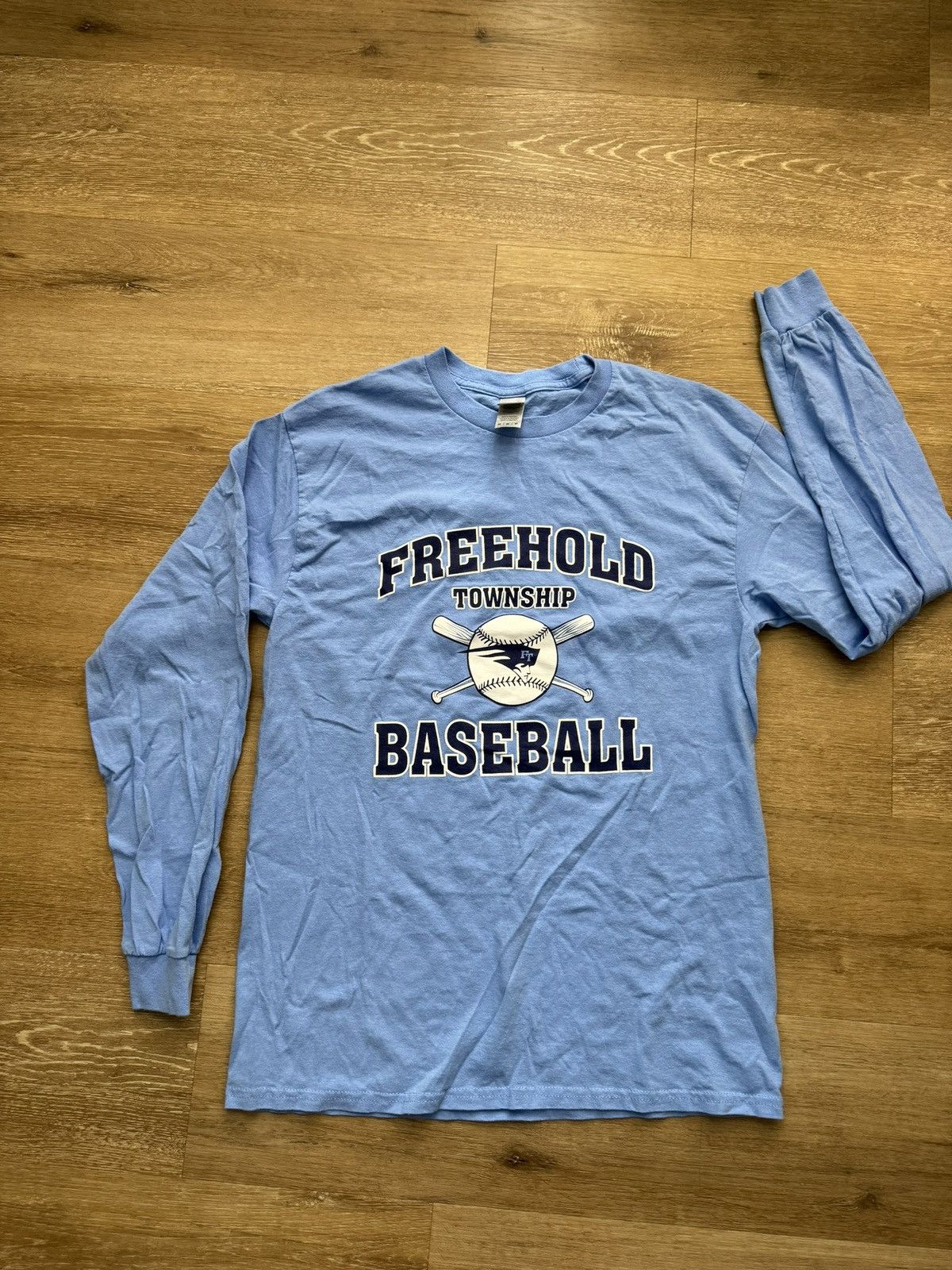Vintage Y2K Freehold High School Baseball Long Sleeve - Blue/Medium Size US M / EU 48-50 / 2 - 3 Thumbnail