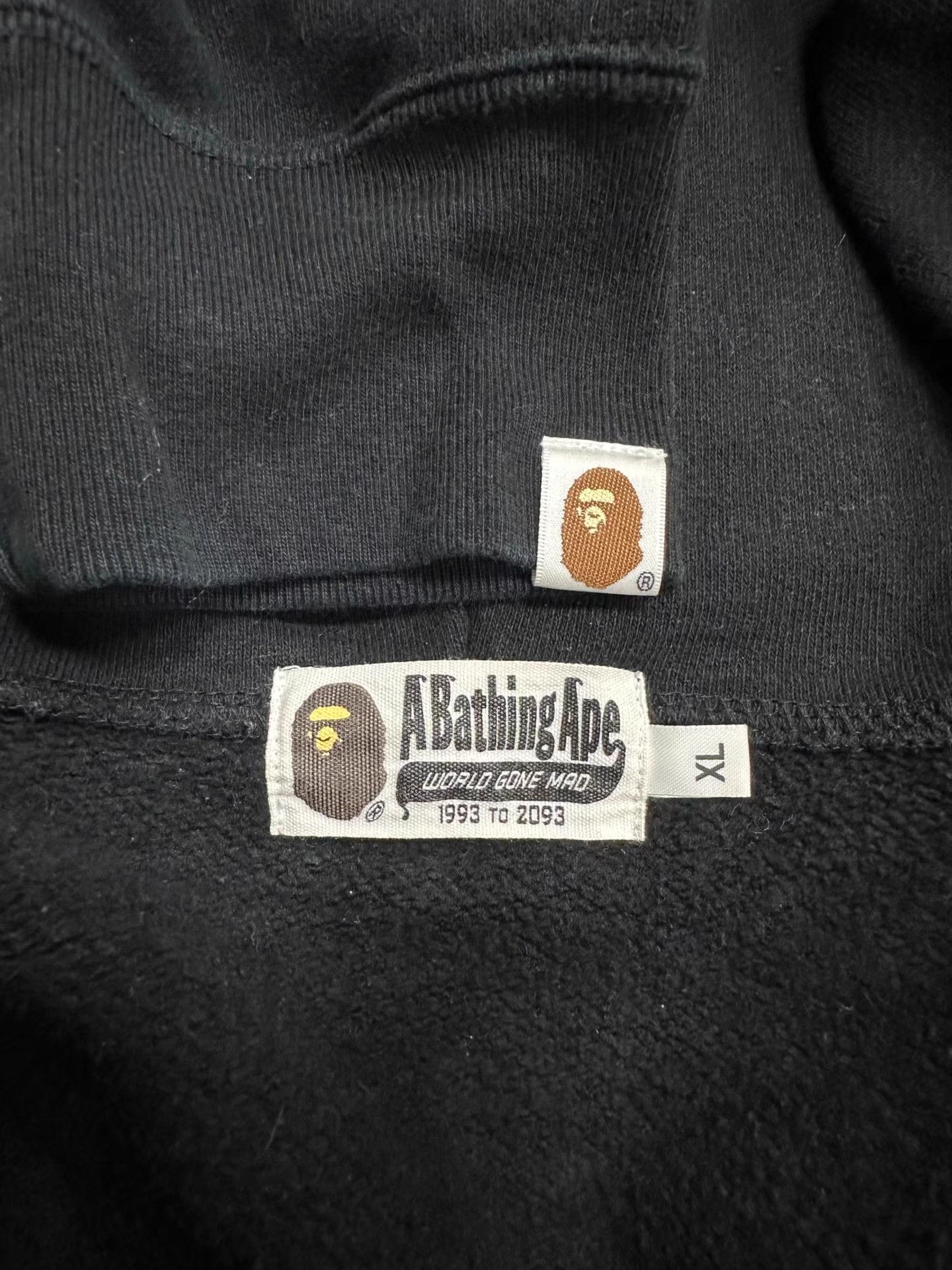 Bape Bape Half Head White Star Shark Jacket K5 Size US XL / EU 56 / 4 - 8 Thumbnail