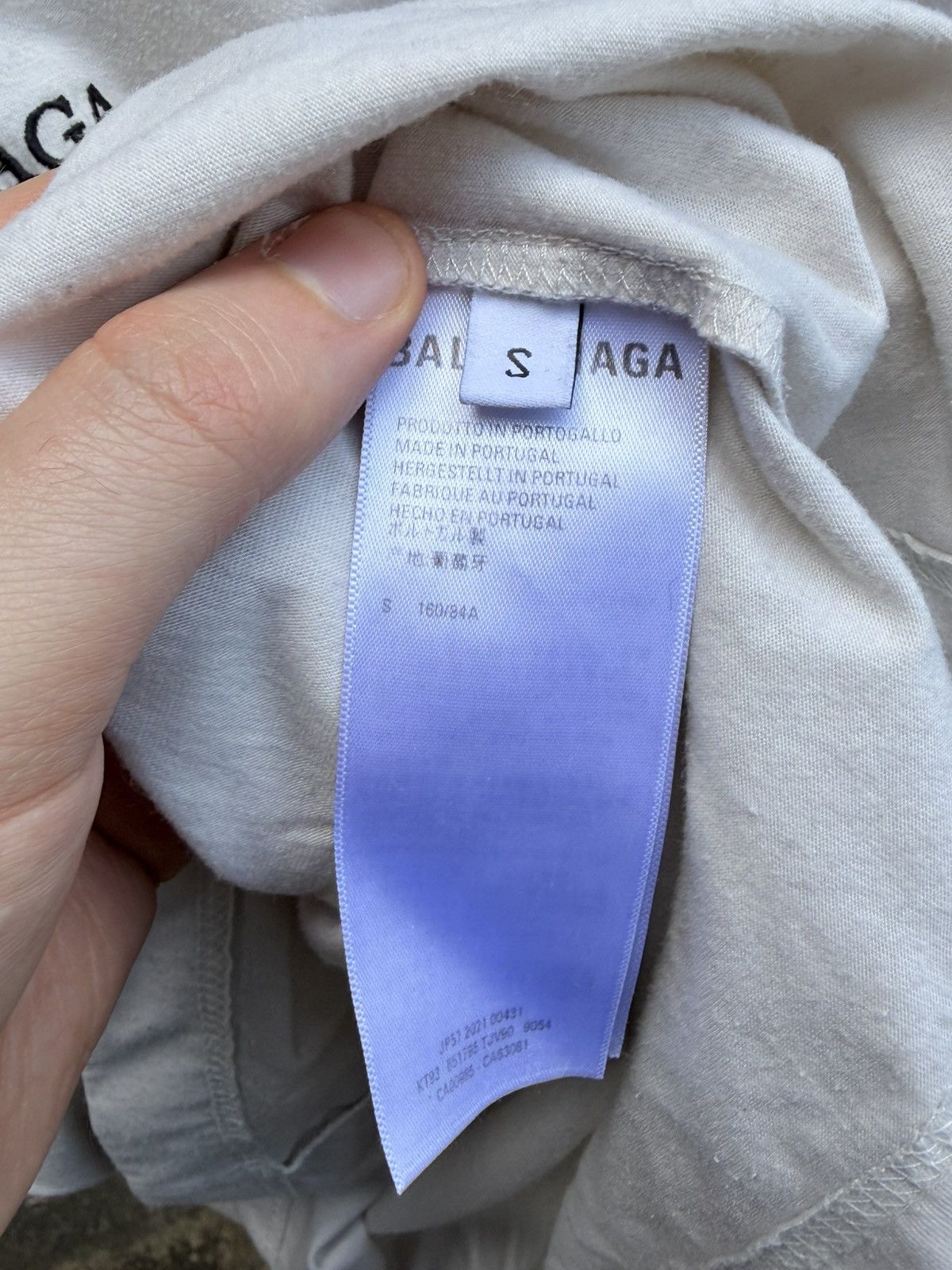 Balenciaga [Relisting at $350 in 48 hours] Balenciaga Couture t-shirt Size US S / EU 44-46 / 1 - 8 Thumbnail