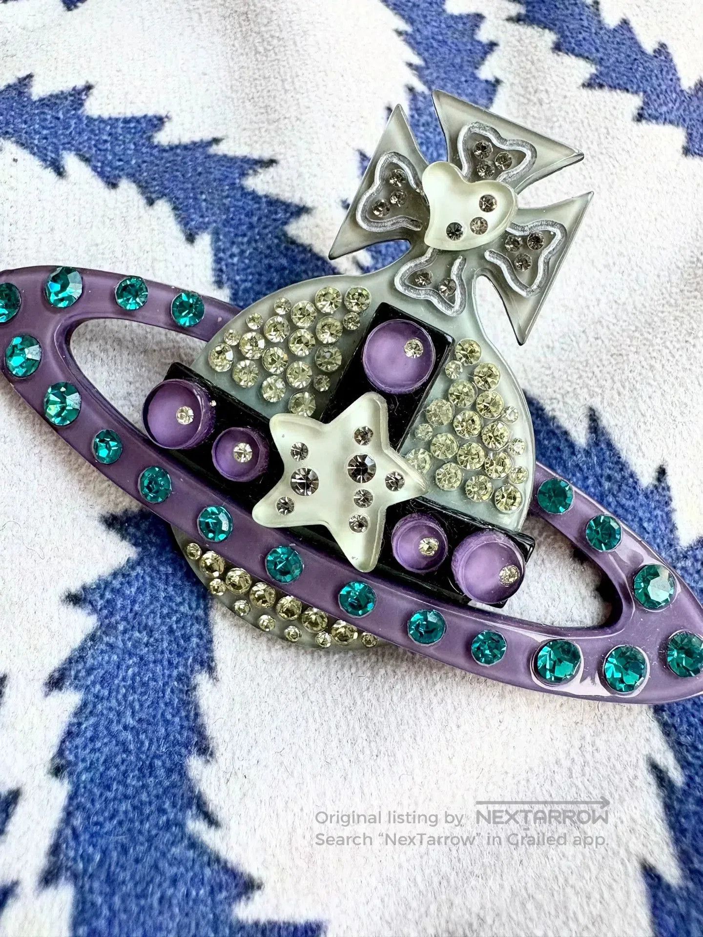 Vivienne Westwood vivienne westwood star acrylic brooch pin. Size ONE SIZE - 4 Thumbnail